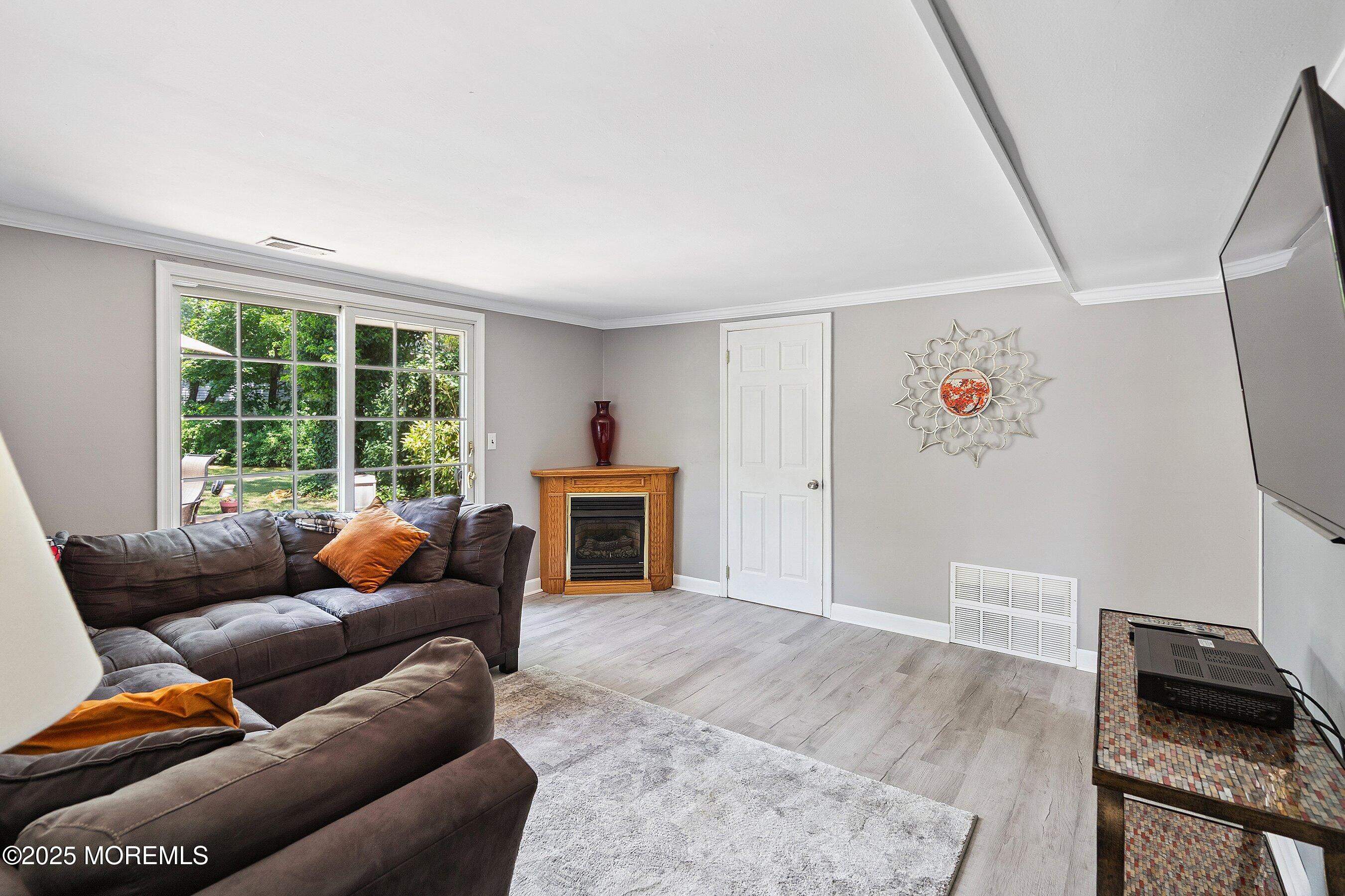 90 E Connecticut, Jackson, NJ, 08527 image 20