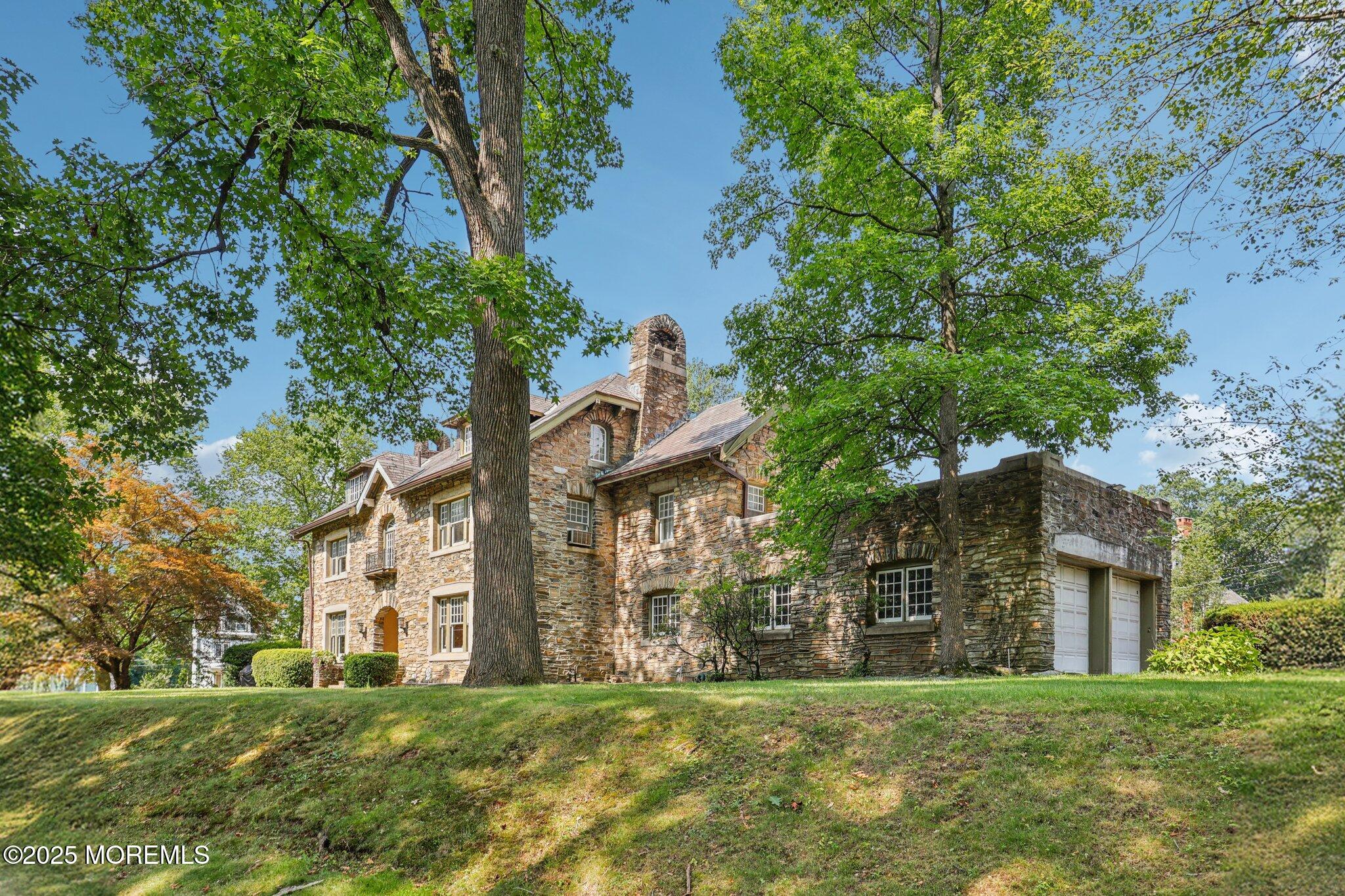 3 Belmont Circle Image 3
