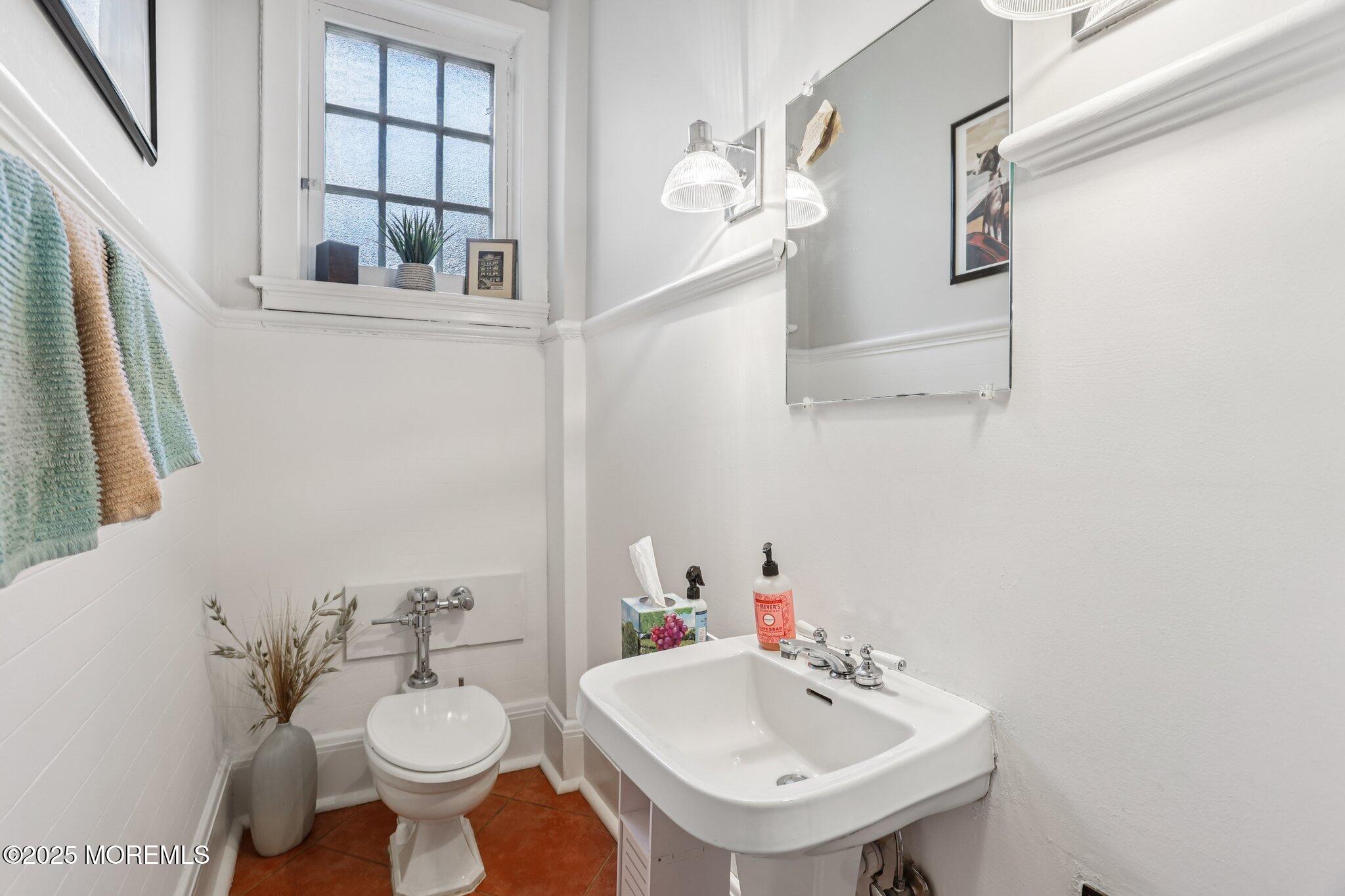3 Belmont Circle, Trenton, NJ, 08618 image 25