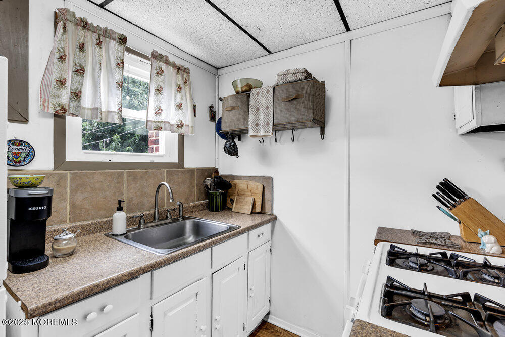 194 Washington Street, Keyport, NJ, 07735 image 17