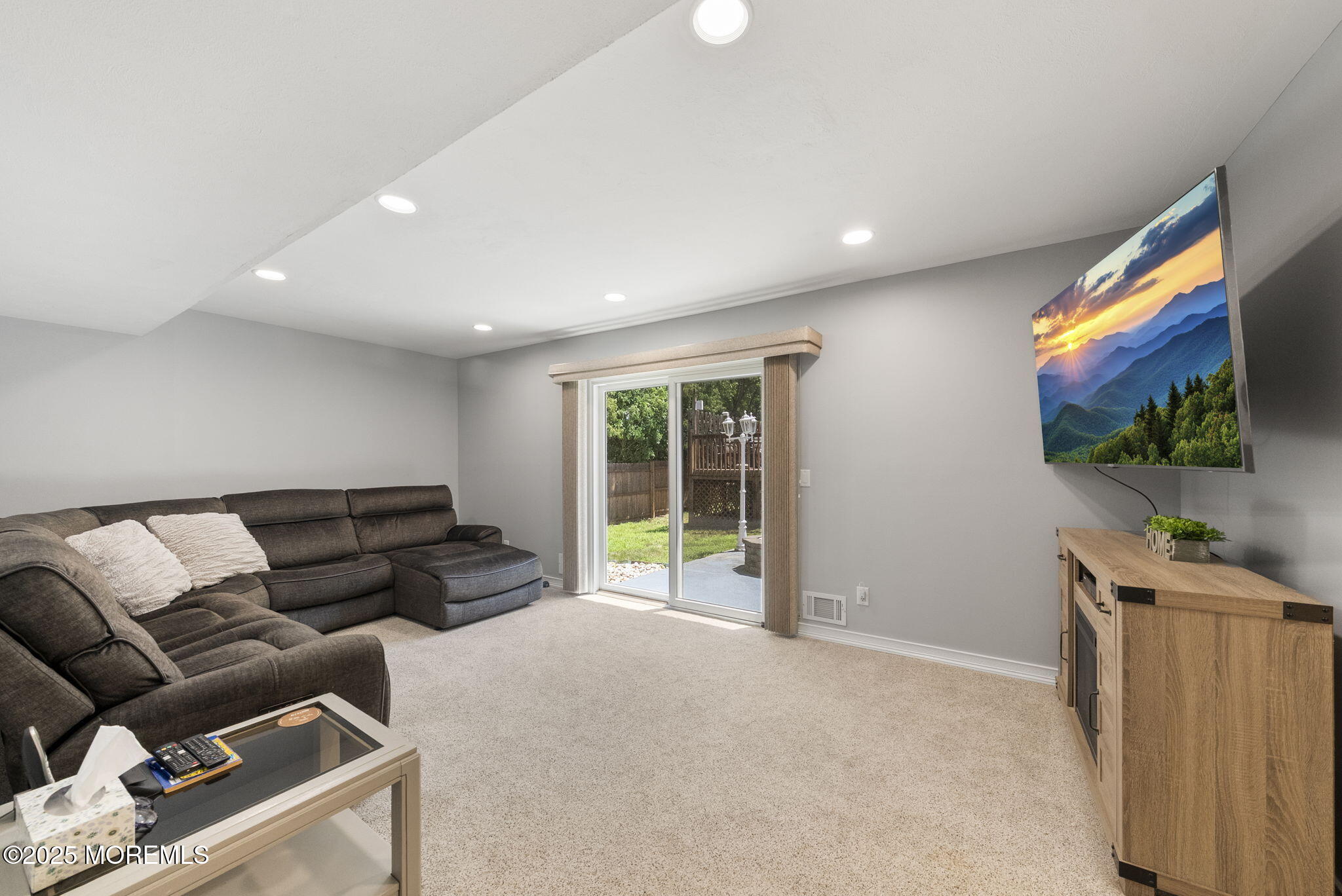 1 Spruce Way, Manalapan, NJ, 07726 image 25
