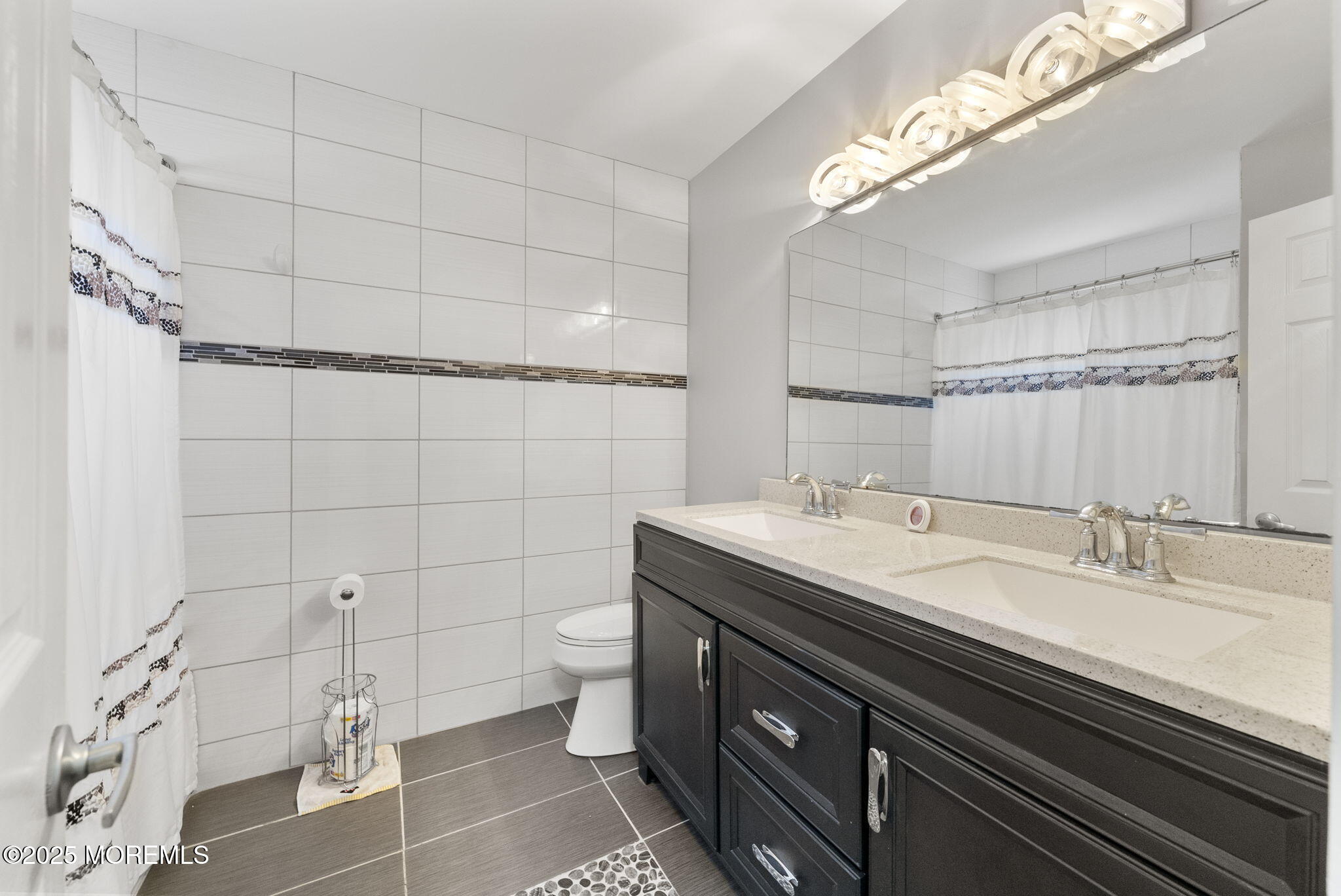 1 Spruce Way, Manalapan, NJ, 07726 image 32