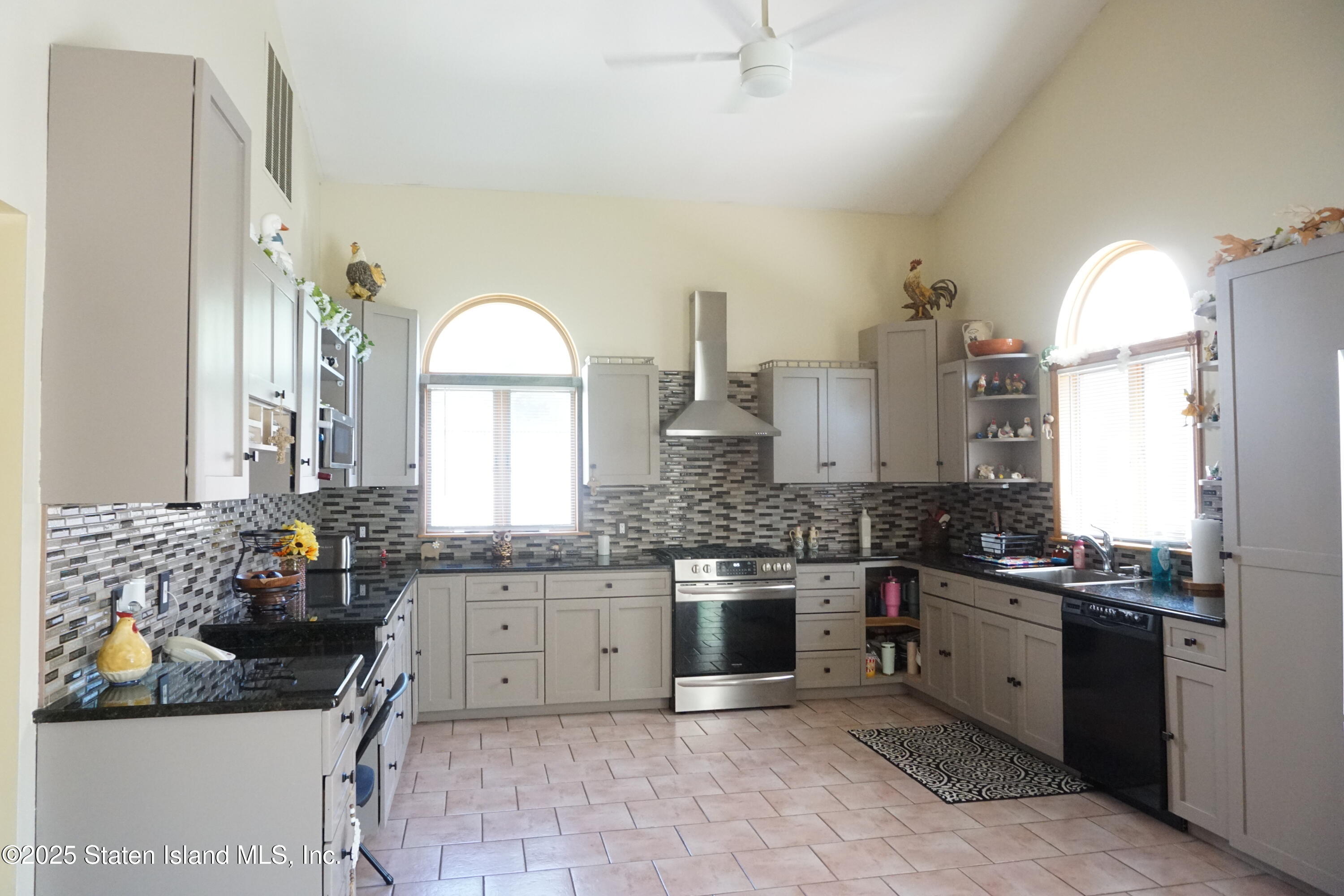 249 Ridgecrest Avenue, Staten Island, NY, 10312 image 23