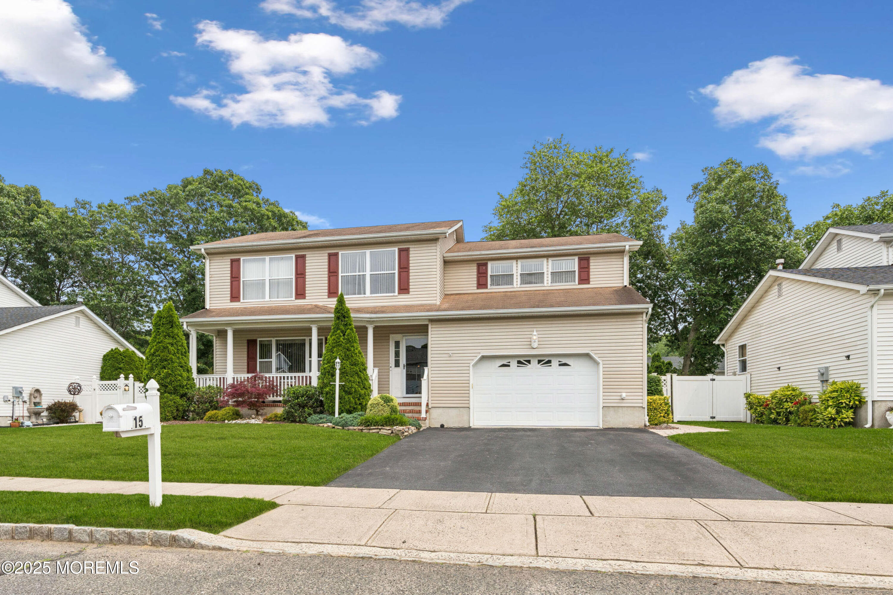 15 Bronia Street, Howell, NJ, 07731