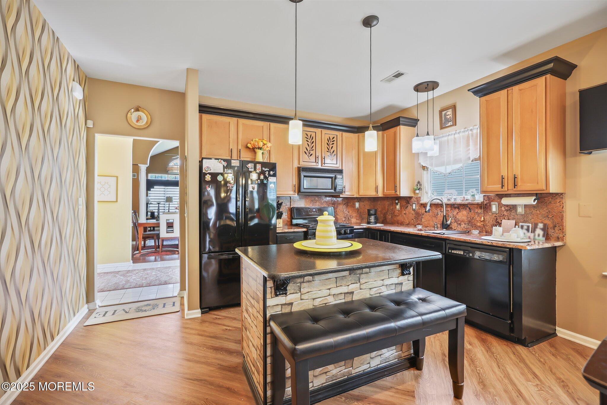 47 Gainsborough Court, Manalapan, NJ, 07726 image 13