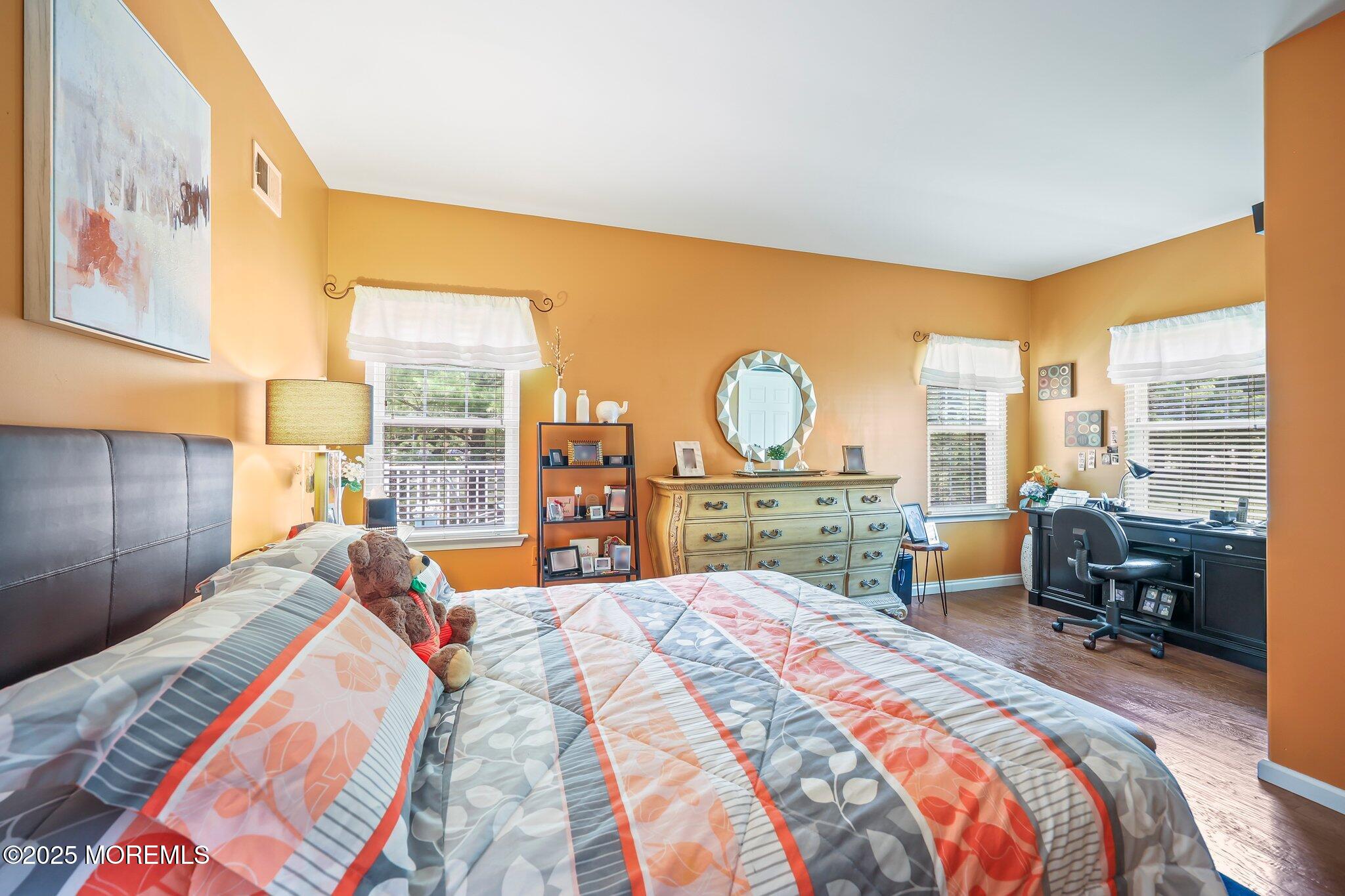 47 Gainsborough Court, Manalapan, NJ, 07726 image 25