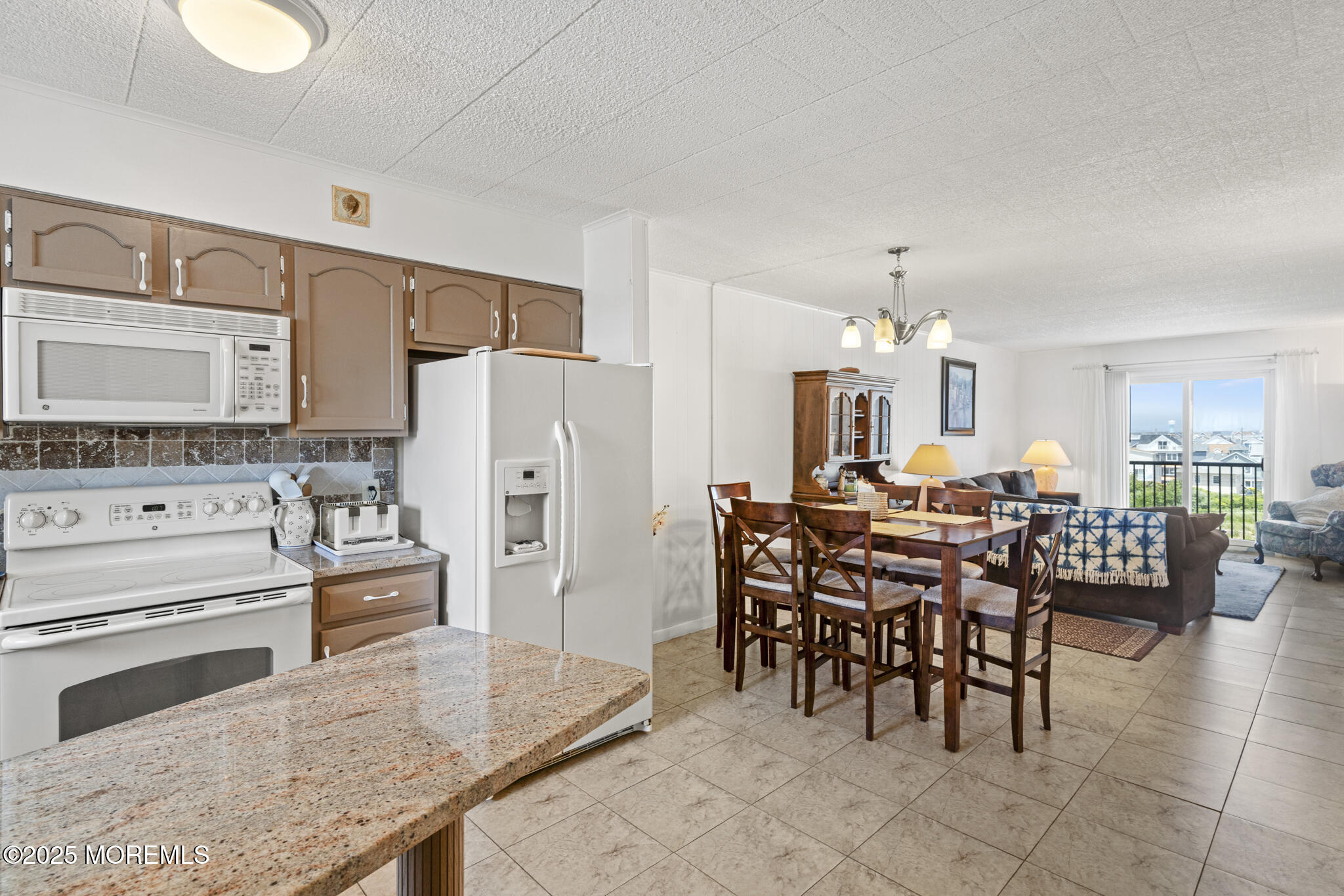 51 Hiering Avenue D9 Image 5