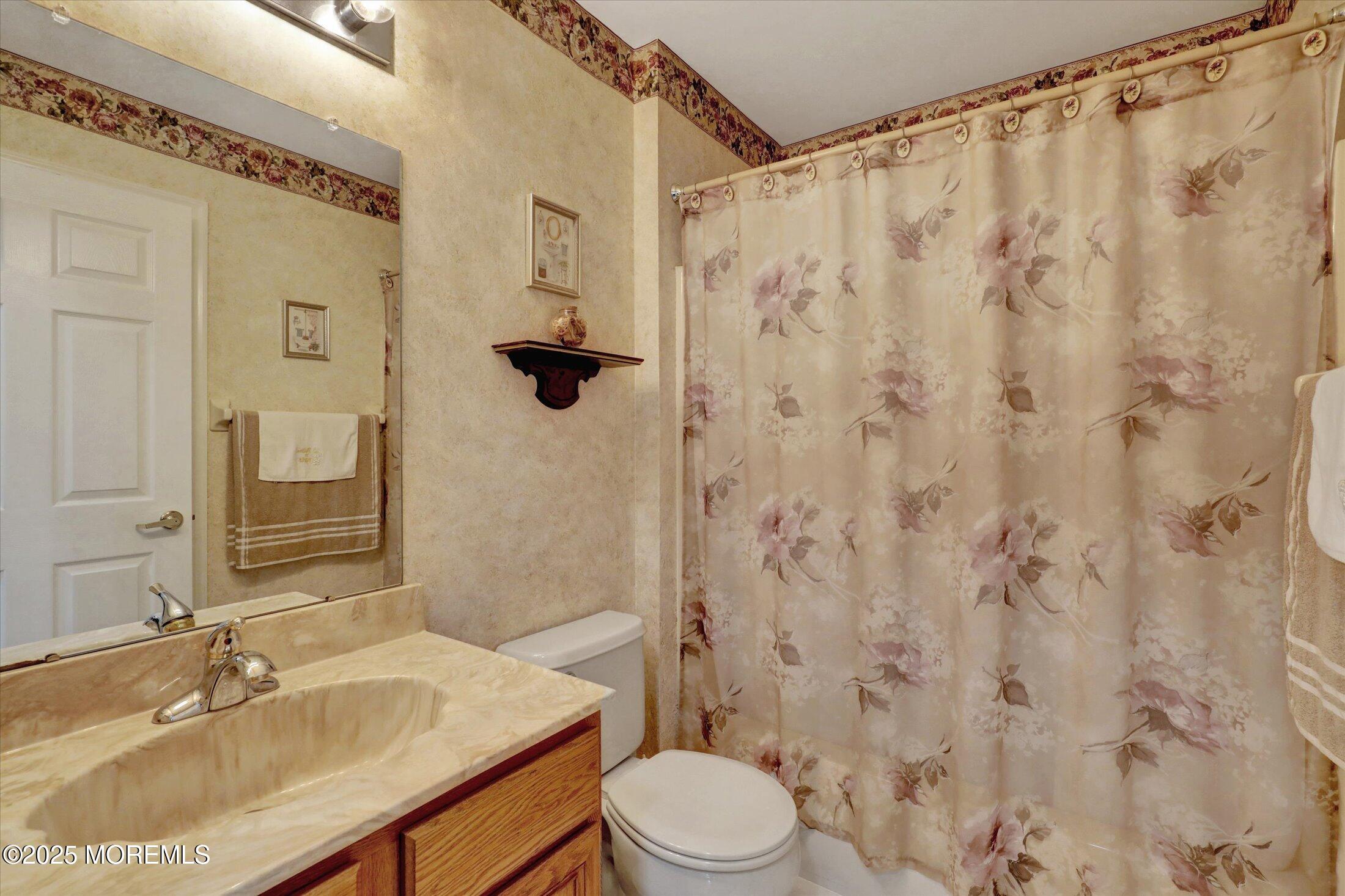 6 Thatcher Court, Jackson, NJ, 08527 image 32