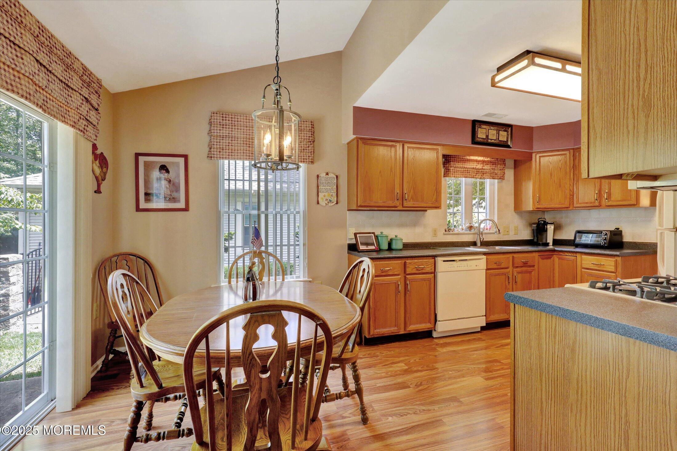 6 Thatcher Court, Jackson, NJ, 08527 image 16