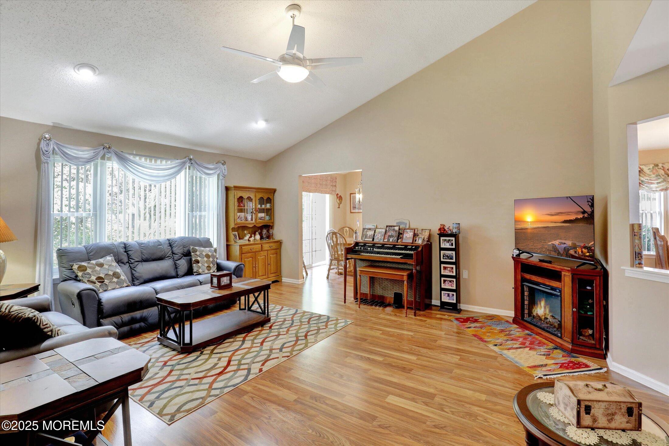 6 Thatcher Court, Jackson, NJ, 08527 image 20