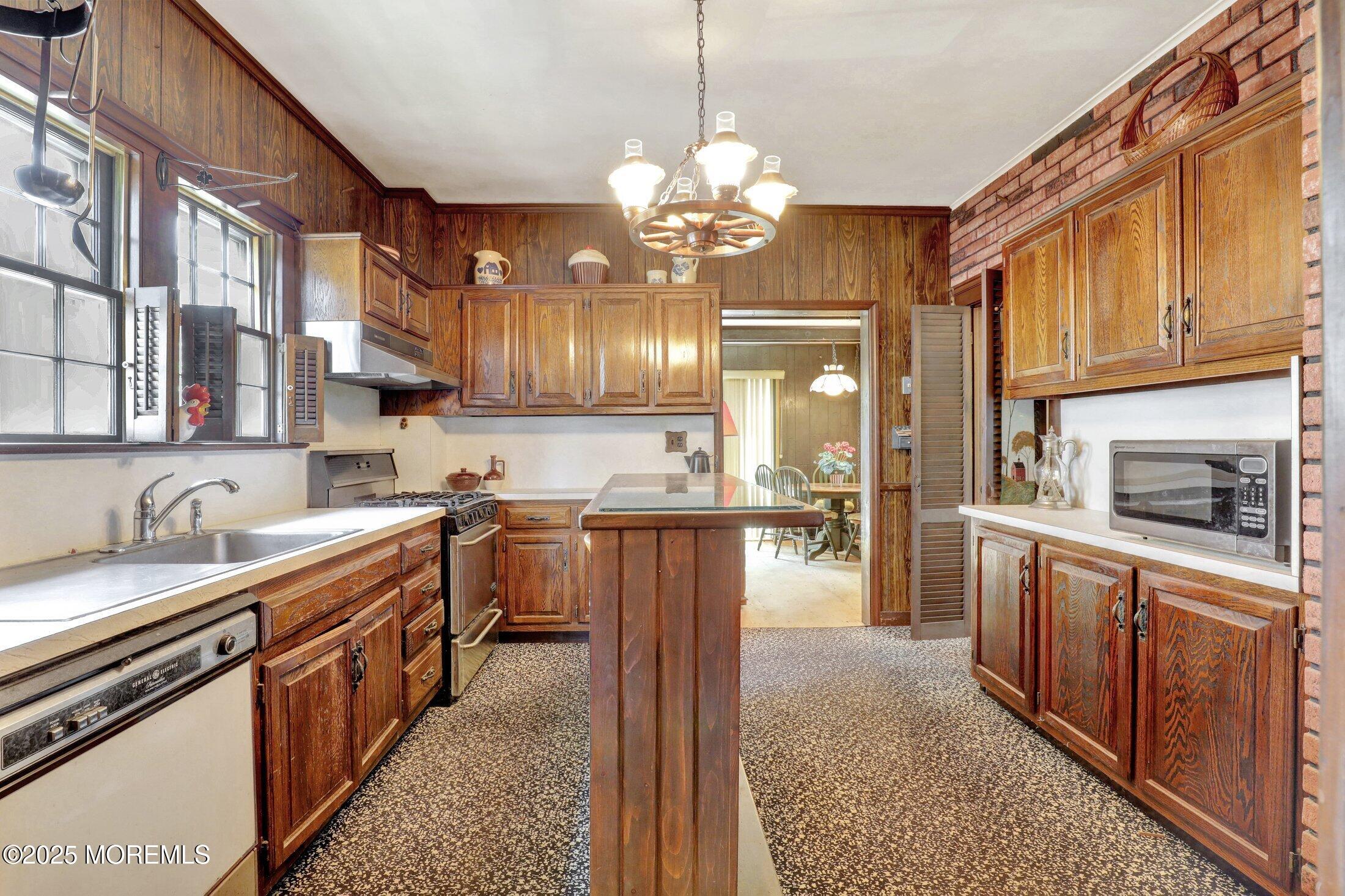 18 Holly Street, Rumson, NJ, 07760 image 23
