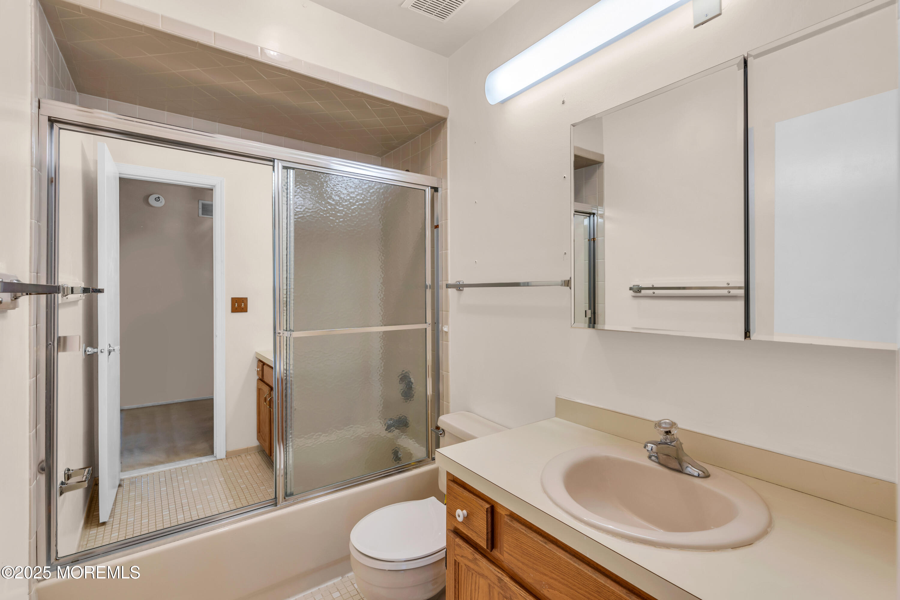 1 Denise Court, Tinton Falls, NJ, 07753 image 29