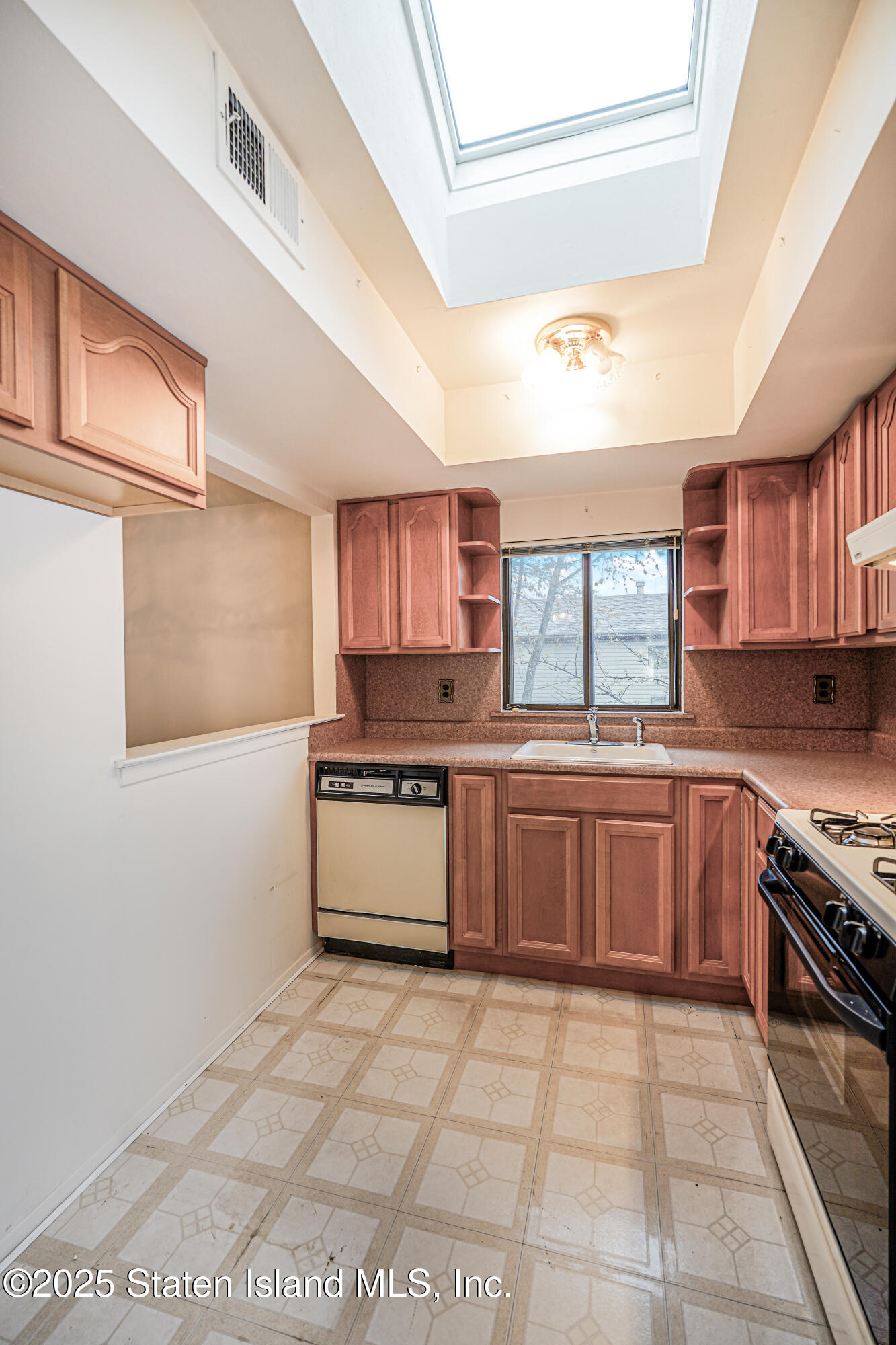 254 Katan Avenue #B, Staten Island, NY, 10308 image 16