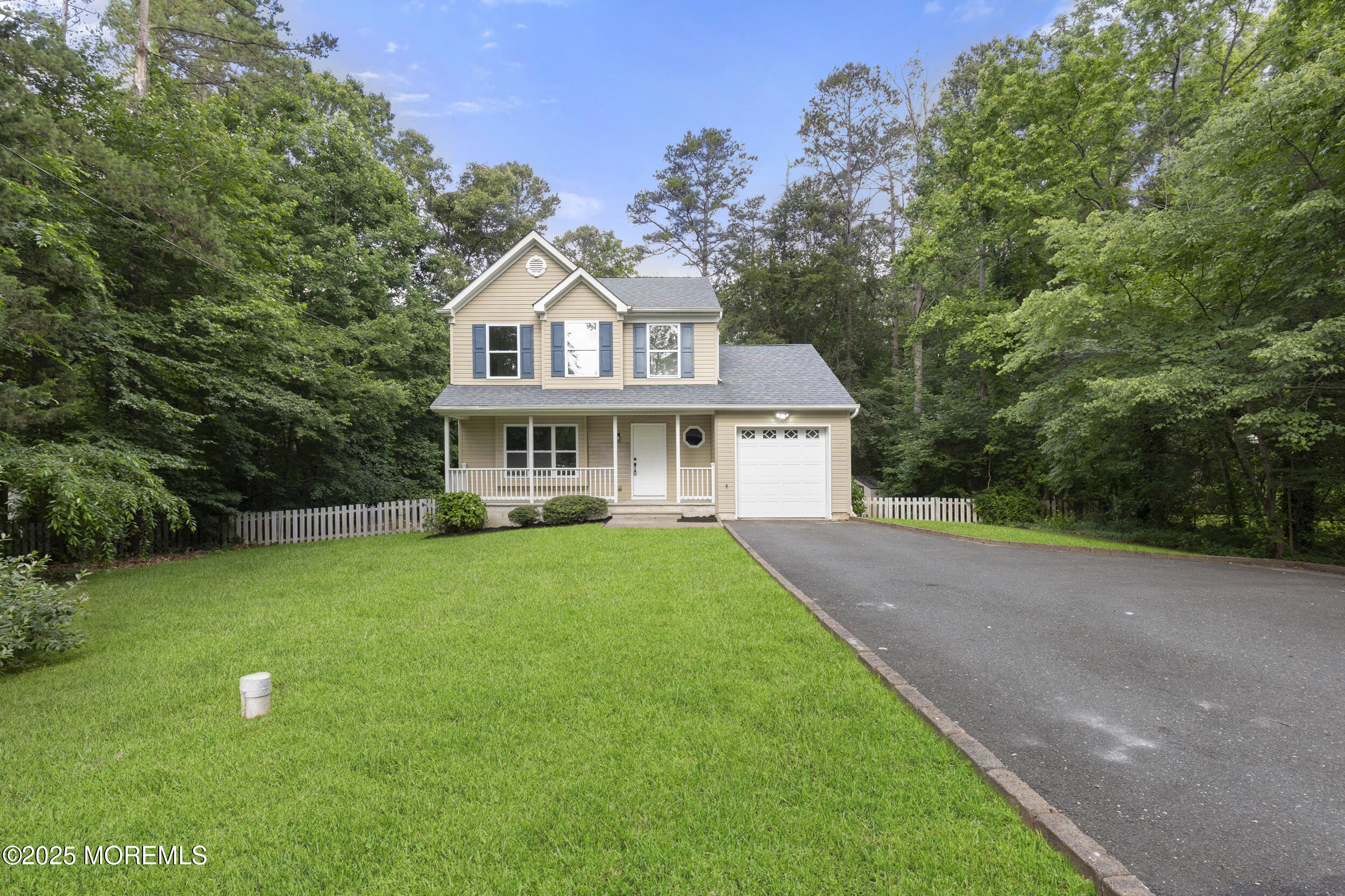 10 Postol Road Image 2