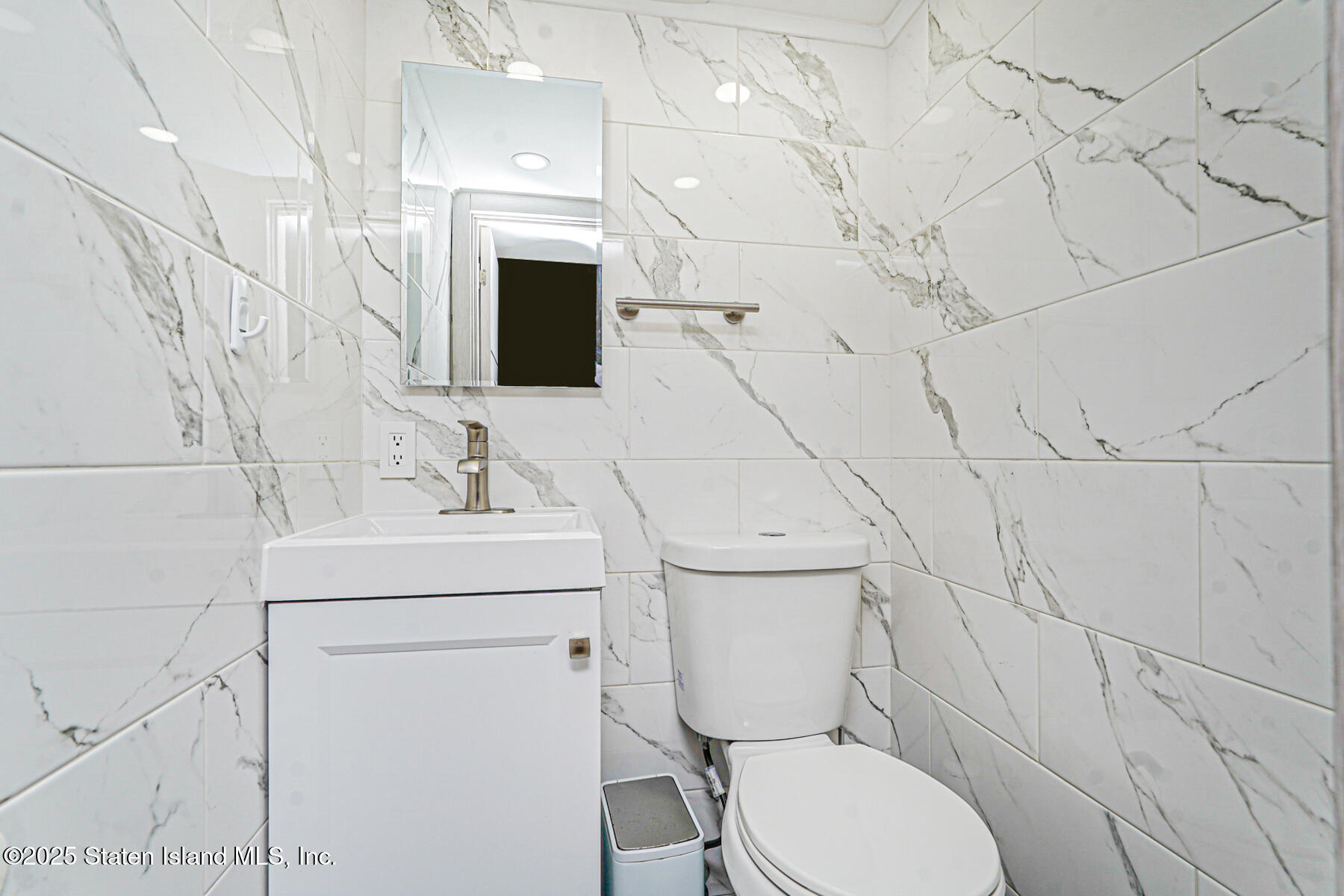 89 Alan Loop, Staten Island, NY, 10304 image 11