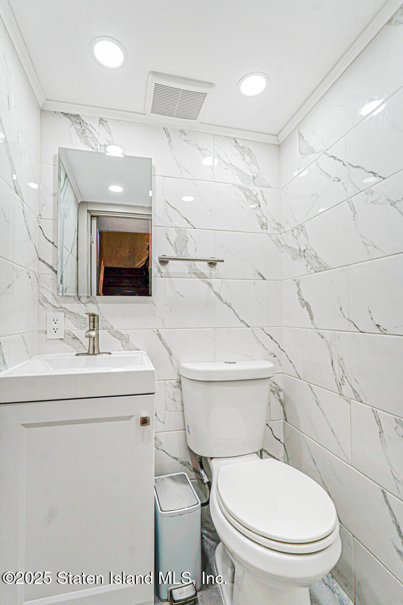 89 Alan Loop, Staten Island, NY, 10304 image 14