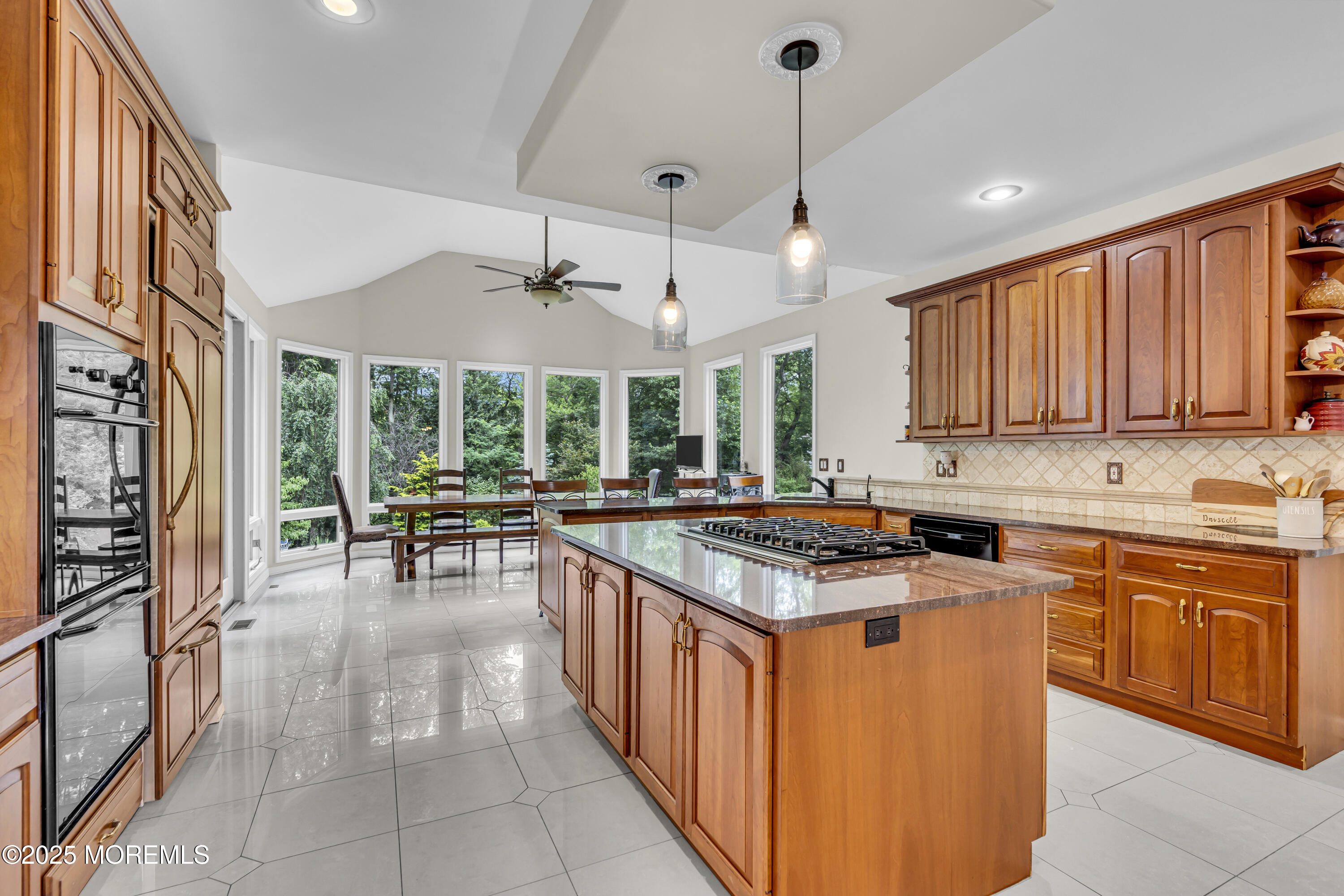 2 Shady Oak Court, Millstone, NJ, 08535 image 8