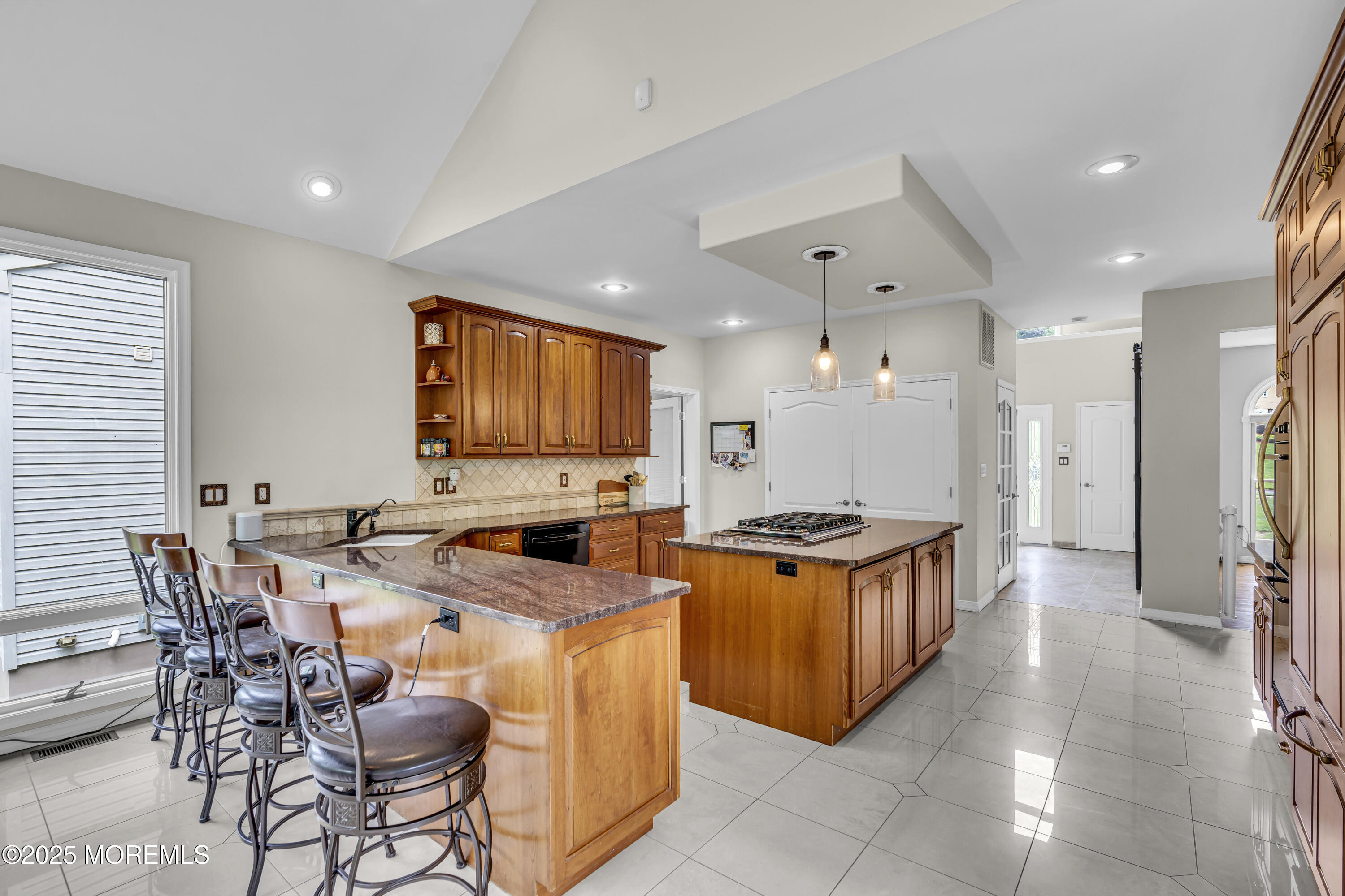 2 Shady Oak Court, Millstone, NJ, 08535 image 15