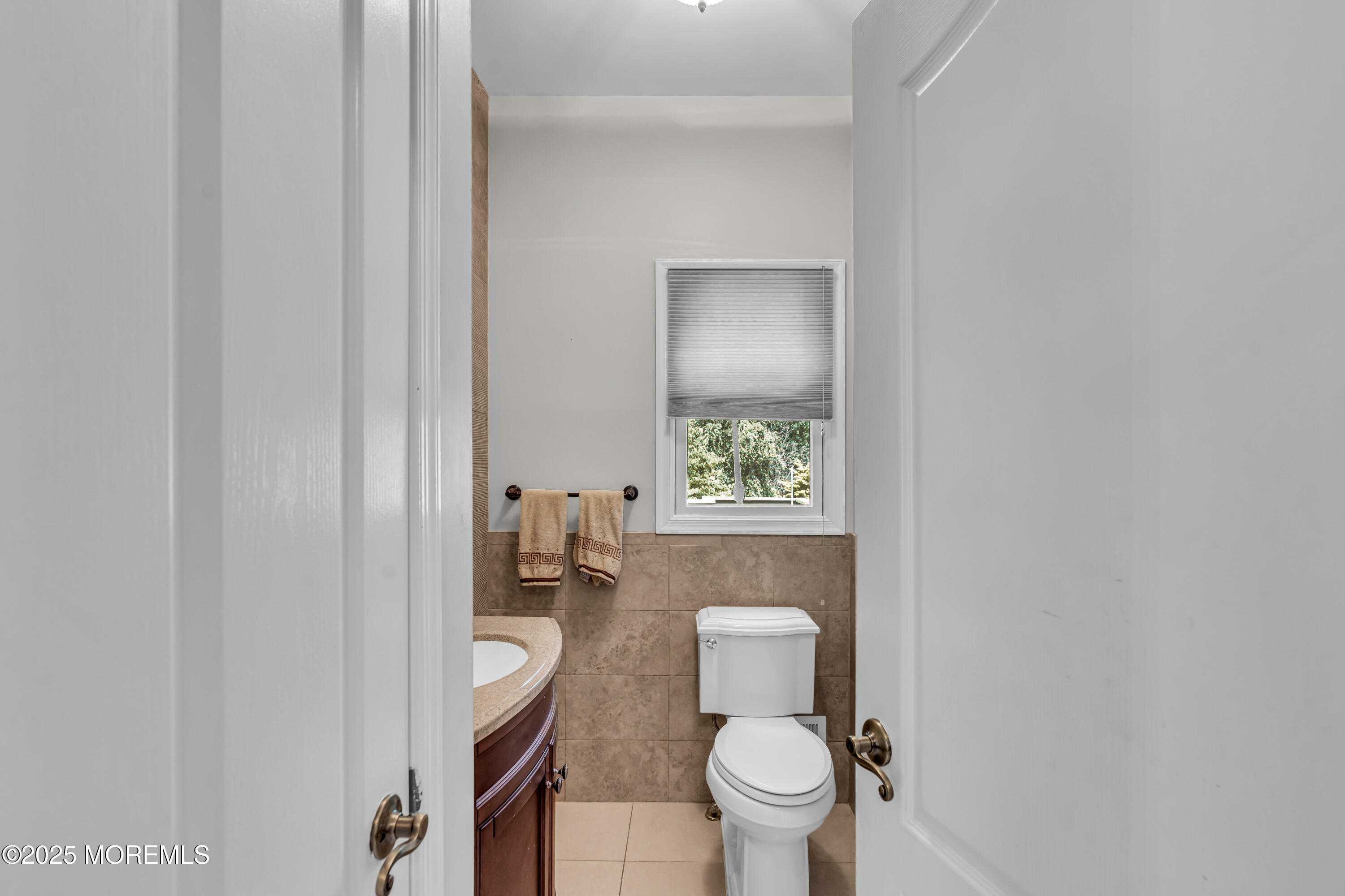2 Shady Oak Court, Millstone, NJ, 08535 image 20