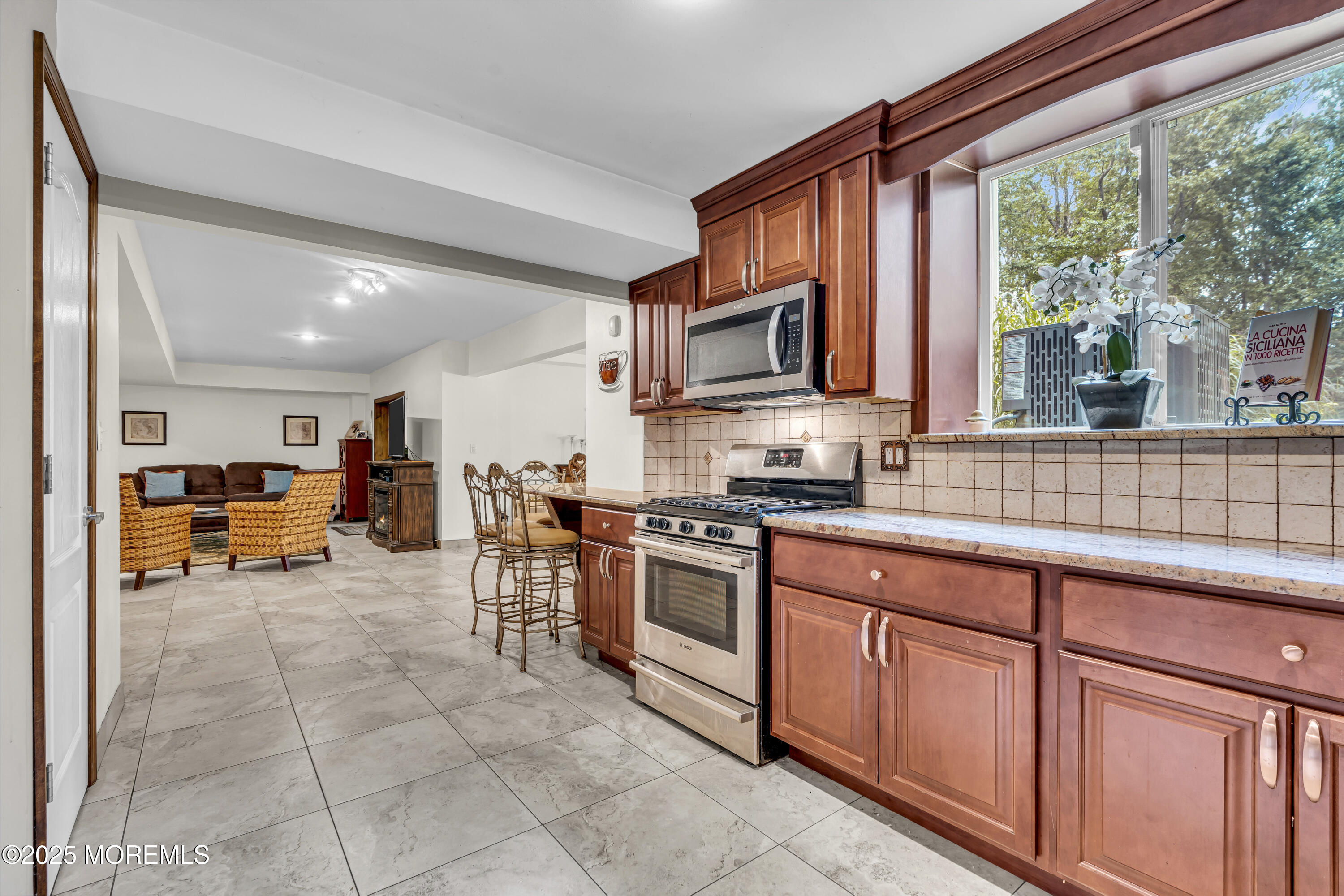 2 Shady Oak Court, Millstone, NJ, 08535 image 53