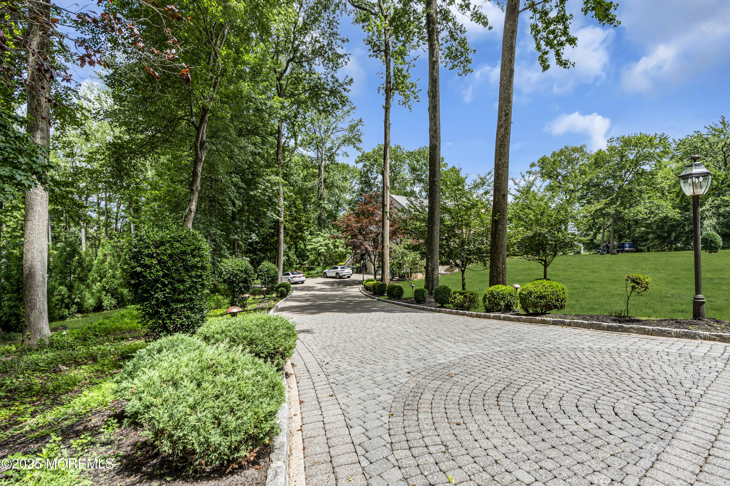2 Shady Oak Court, Millstone, NJ, 08535 image 74