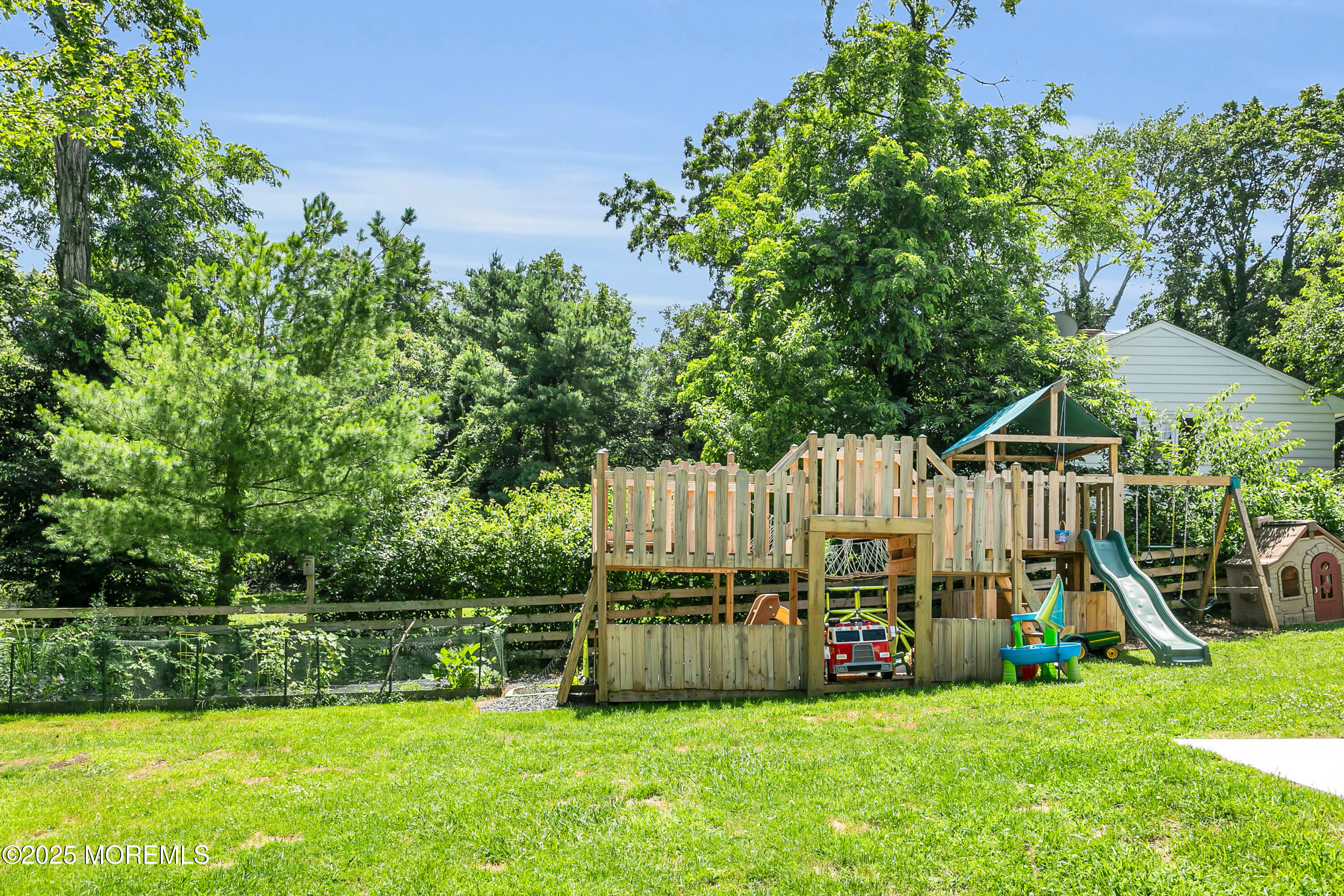 180 Grand Avenue, Atlantic Highlands, NJ, 07716 image 26