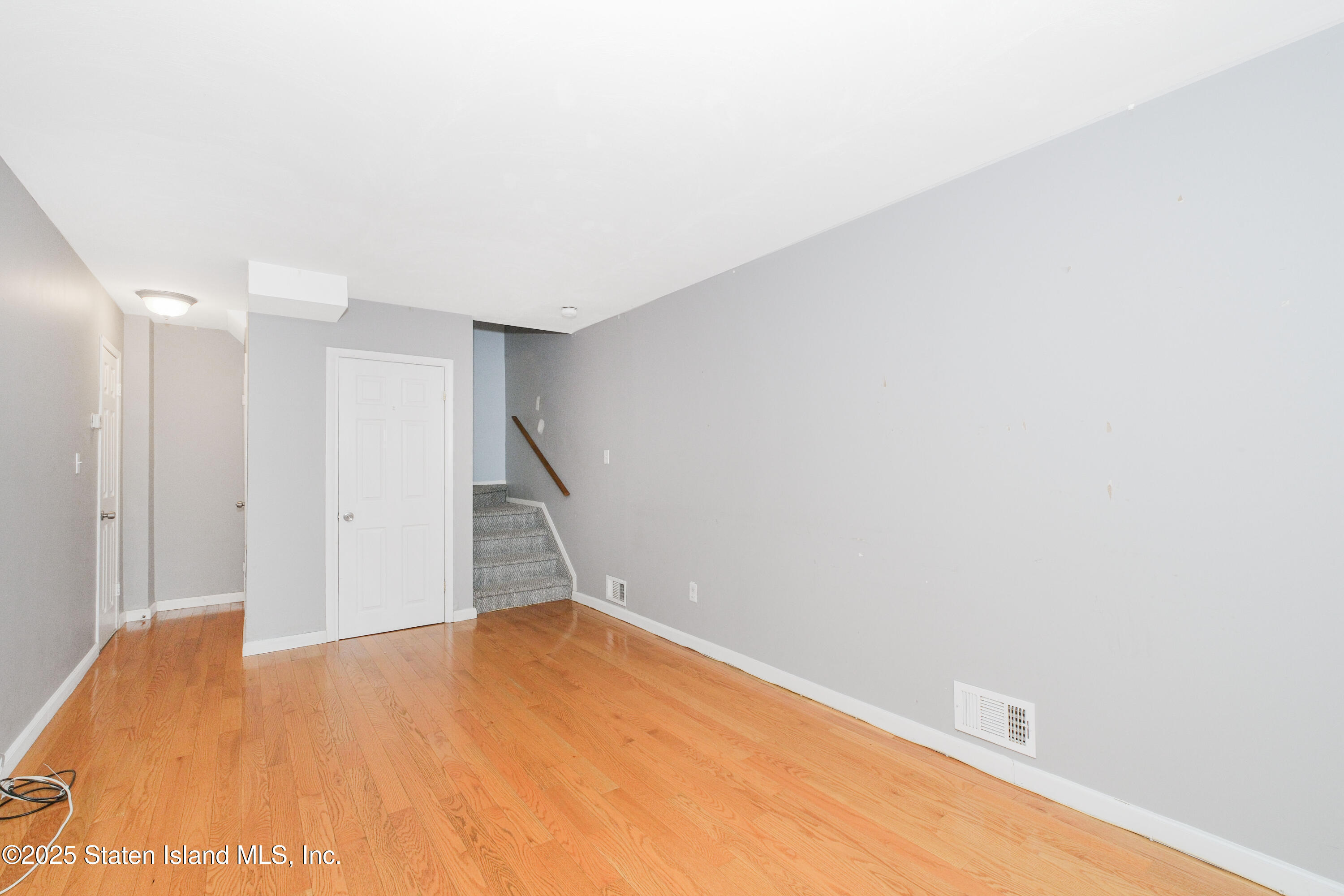 12 Grissom Avenue, Staten Island, NY, 10314 image 8