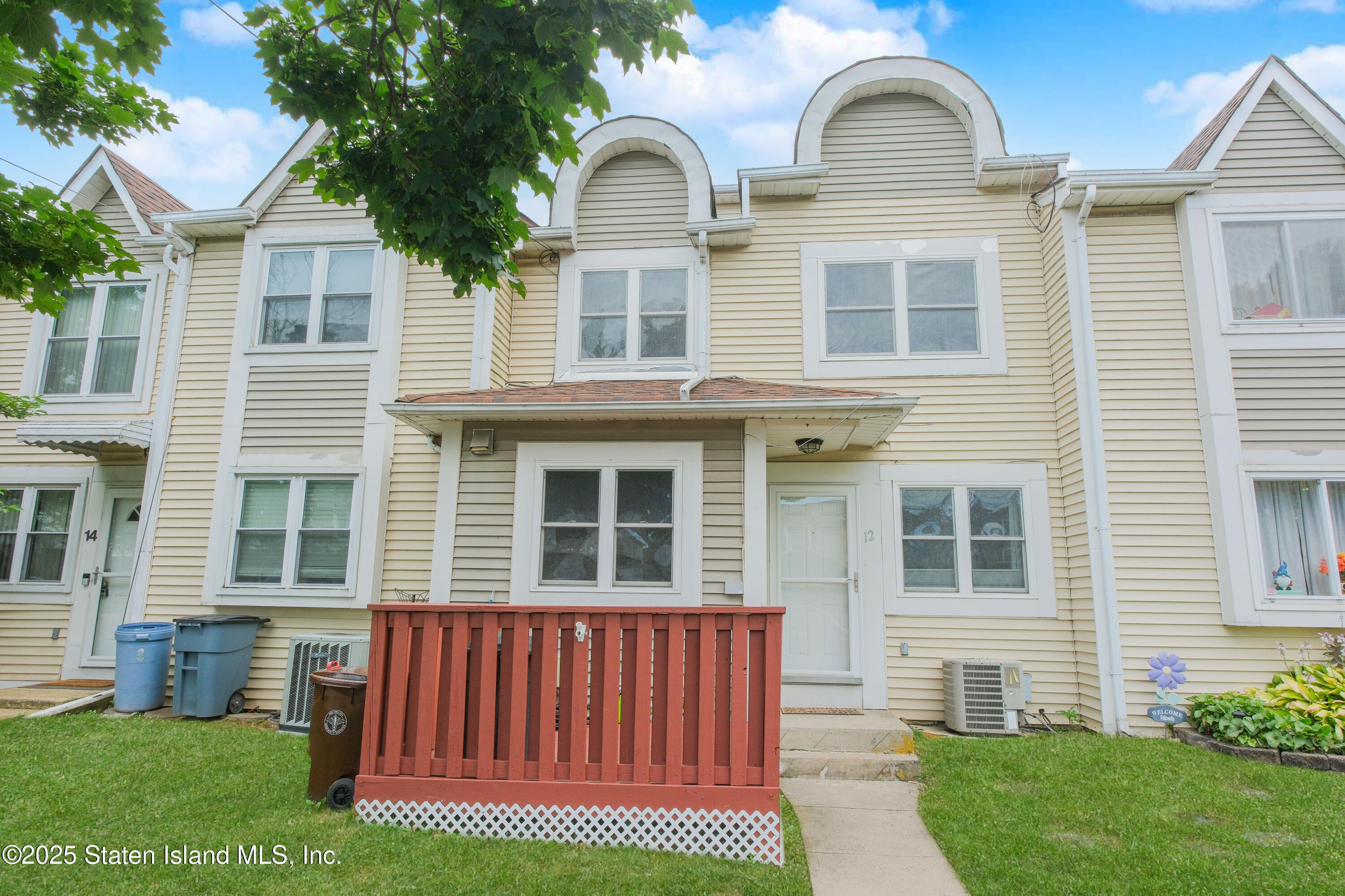 12 Grissom Avenue Image 2