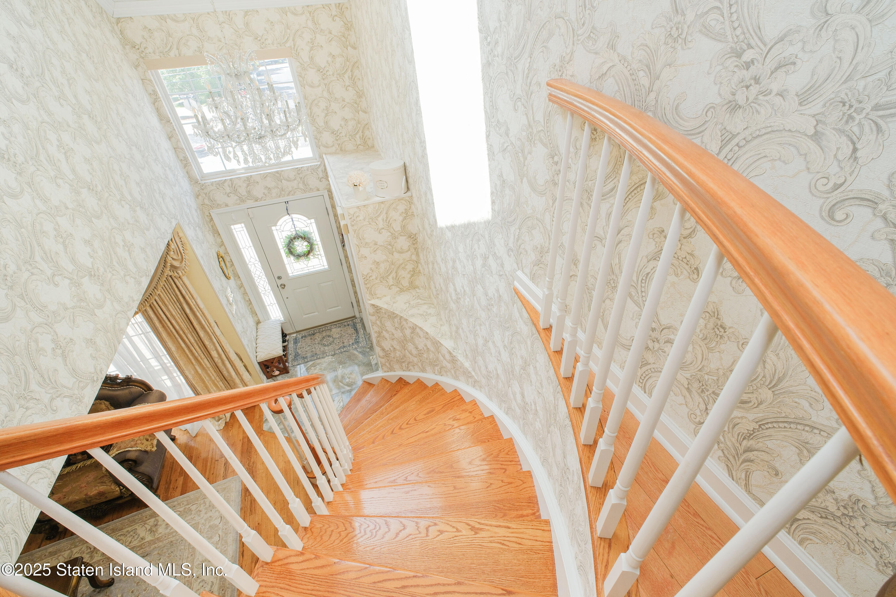 57 Herrick Avenue Image 5
