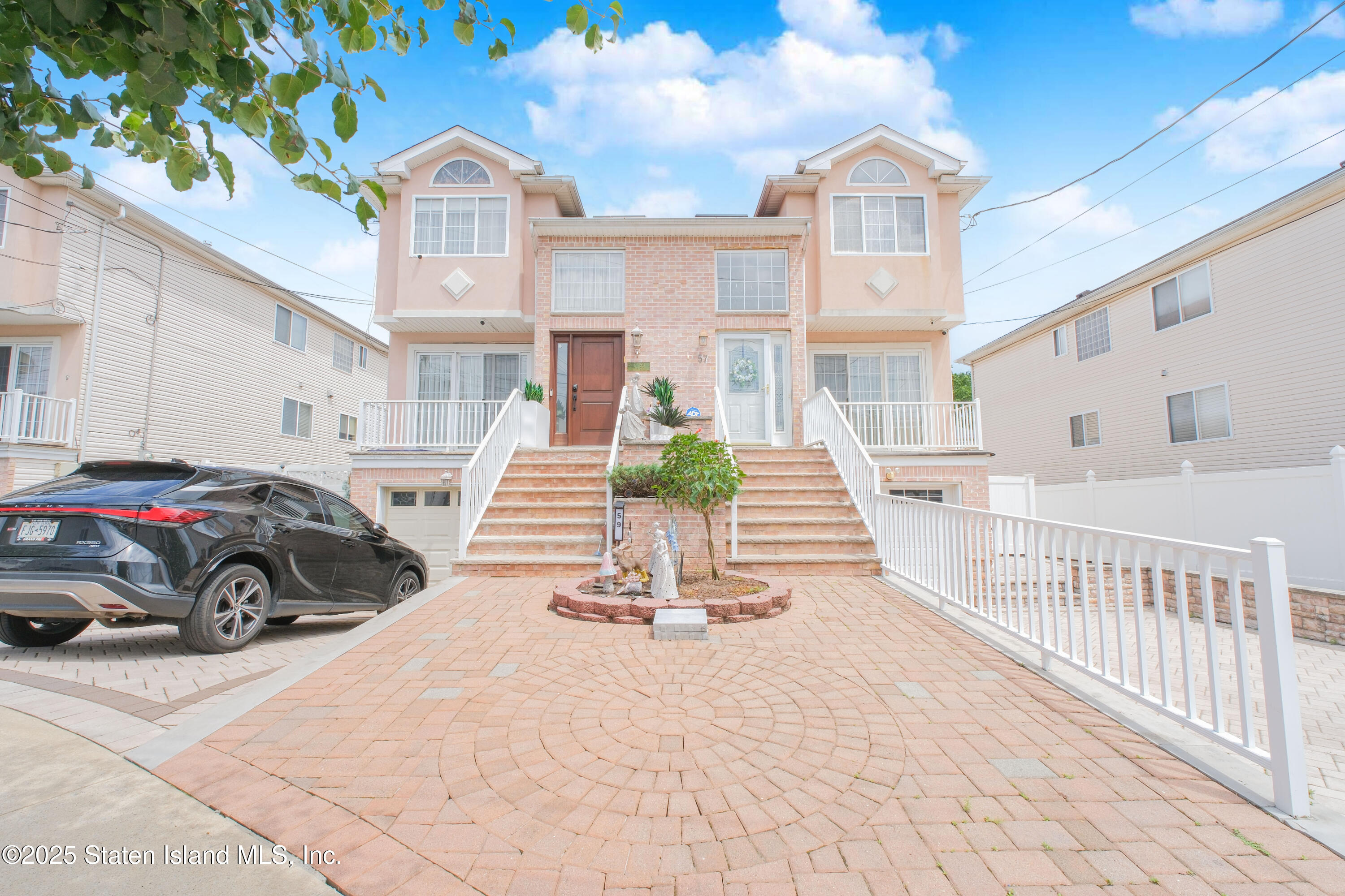 57 Herrick Avenue, Staten Island, NY, 10309