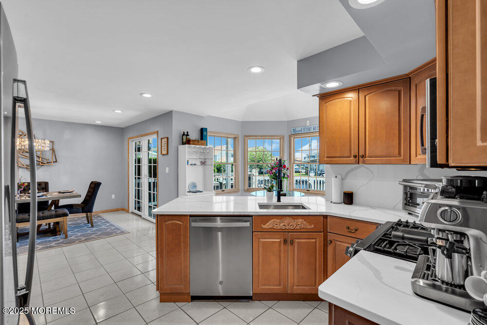 17 W Coral Drive, Brick, NJ, 08723 image 12
