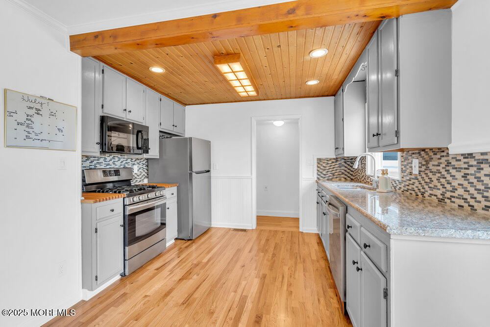 1402 Northstream Parkway, Point Pleasant, NJ, 08742 image 9