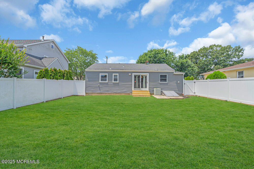 1402 Northstream Parkway, Point Pleasant, NJ, 08742 image 16