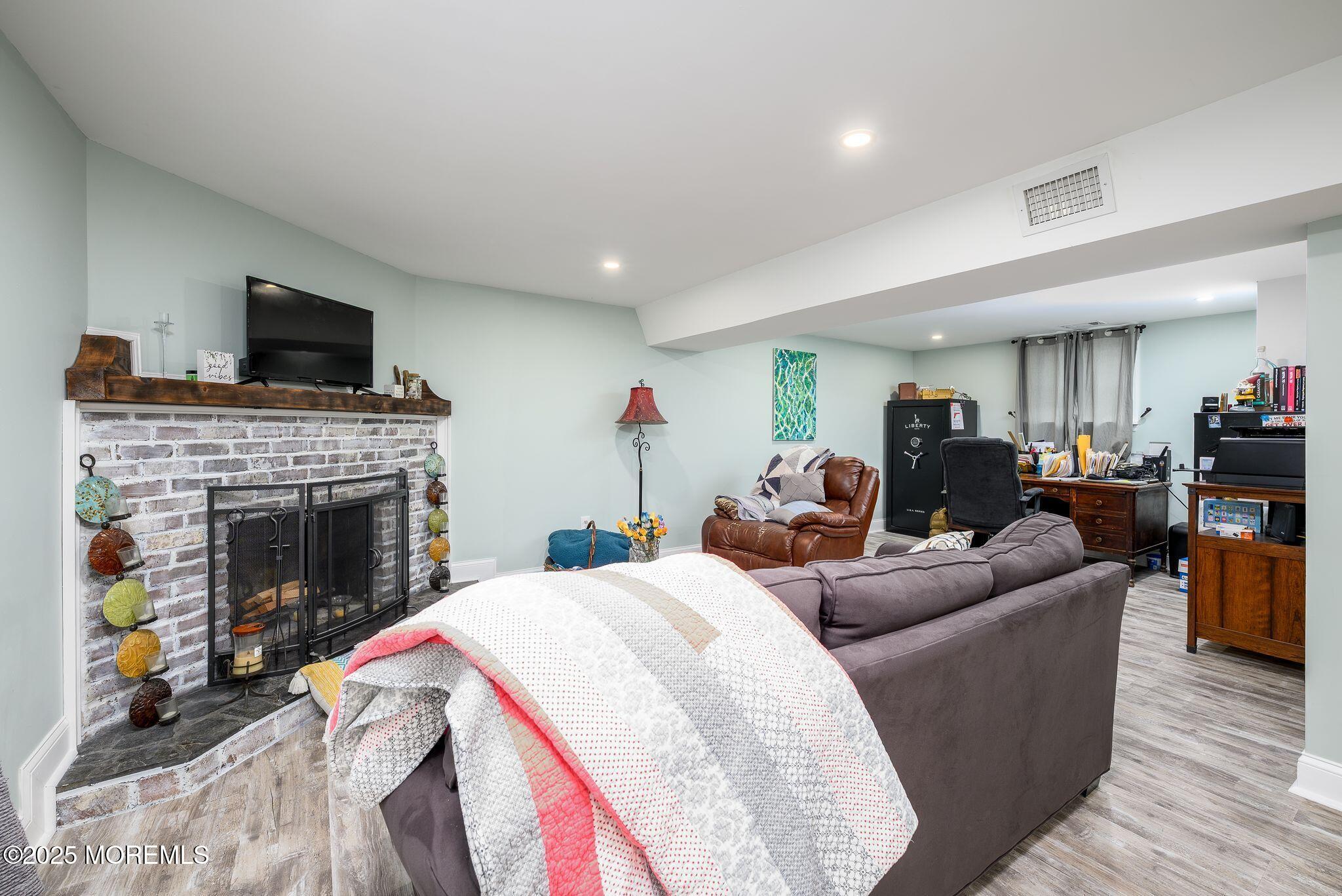 2 Darien Circle, Howell, NJ, 07731 image 24