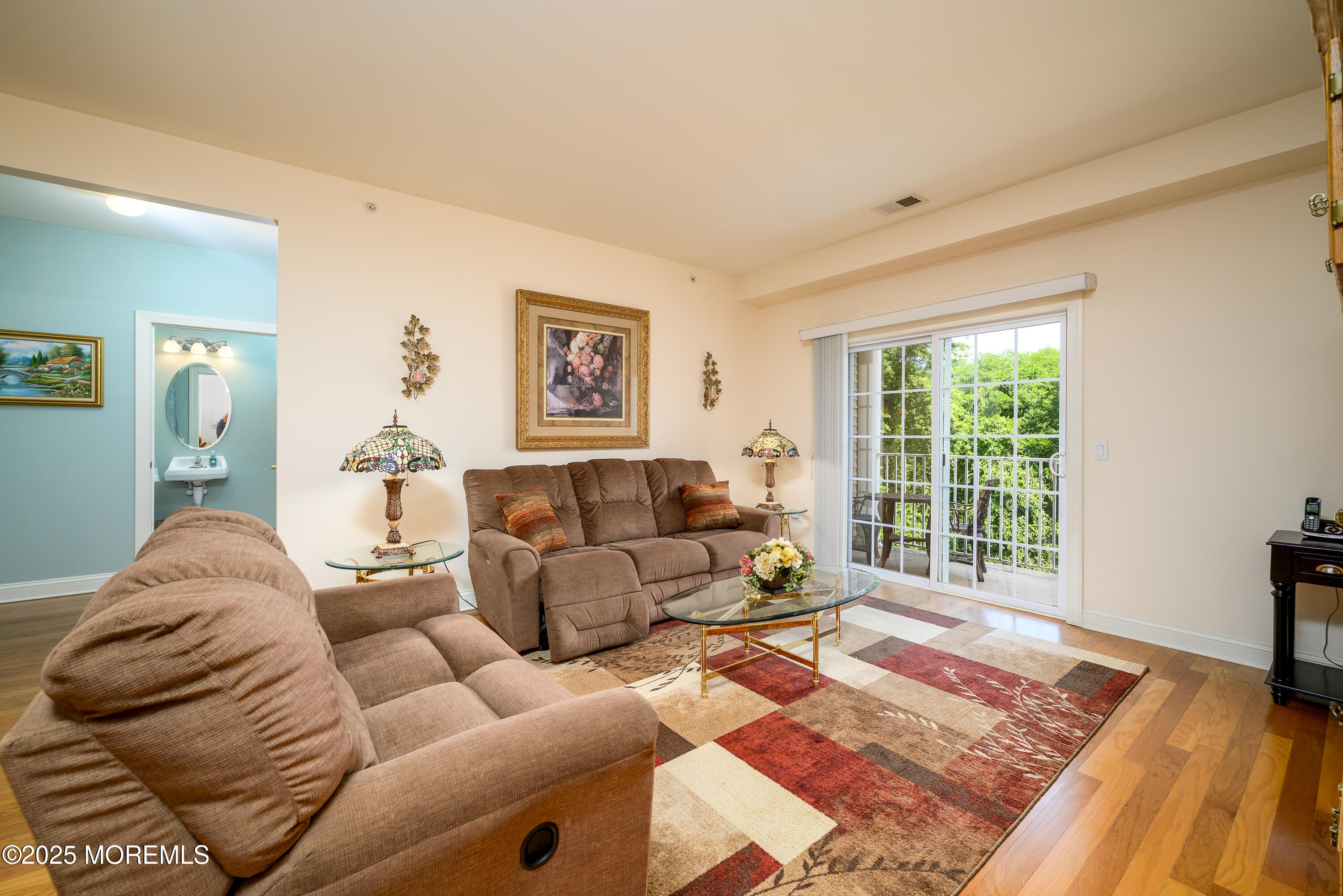 203 Canterbury Lane Image 5