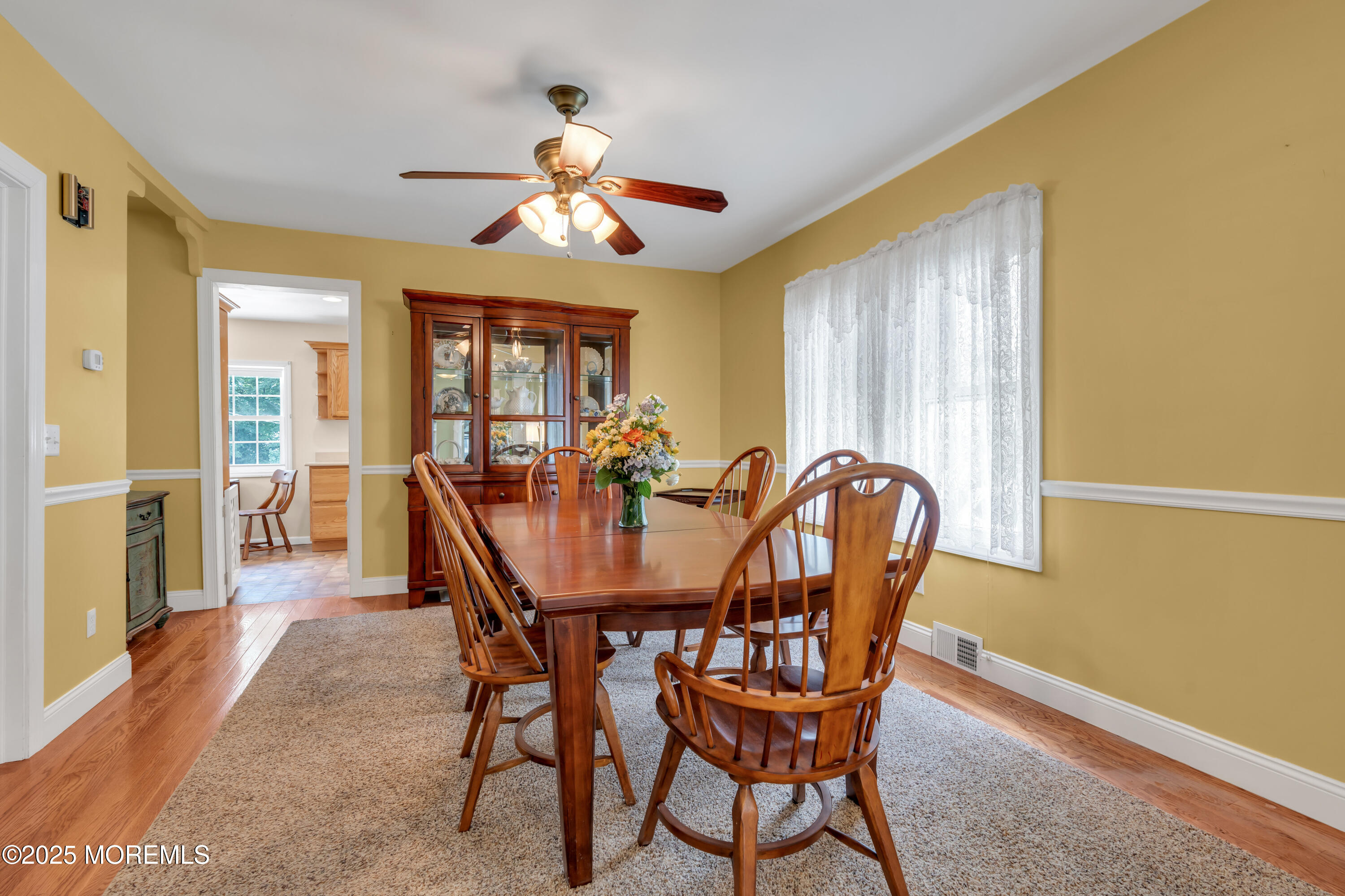 833 Lincoln Street, Red Bank, NJ, 07701 image 11