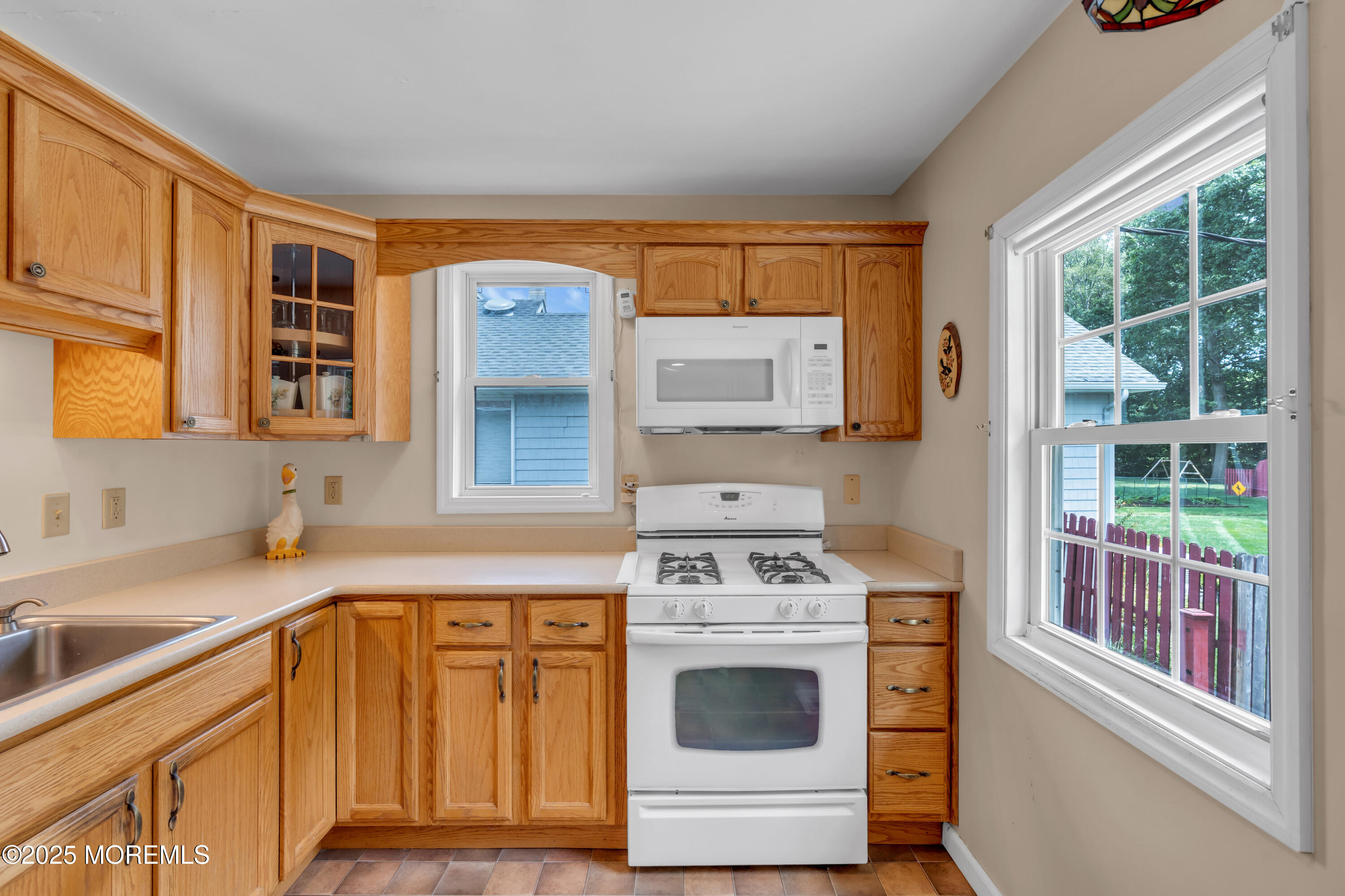 833 Lincoln Street, Red Bank, NJ, 07701 image 15