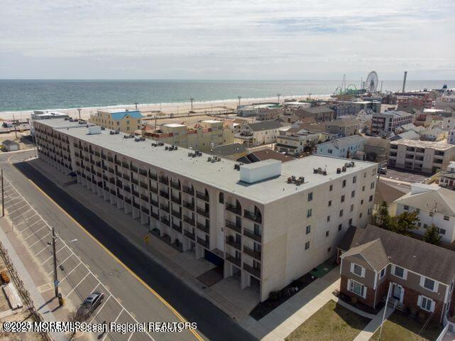 51 Hiering Avenue D9 Image 2