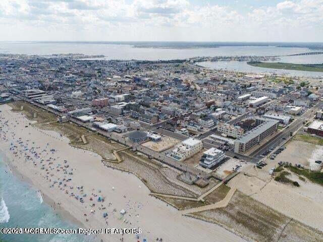 51 Hiering Avenue D9, Seaside Heights, NJ, 08751 image 25