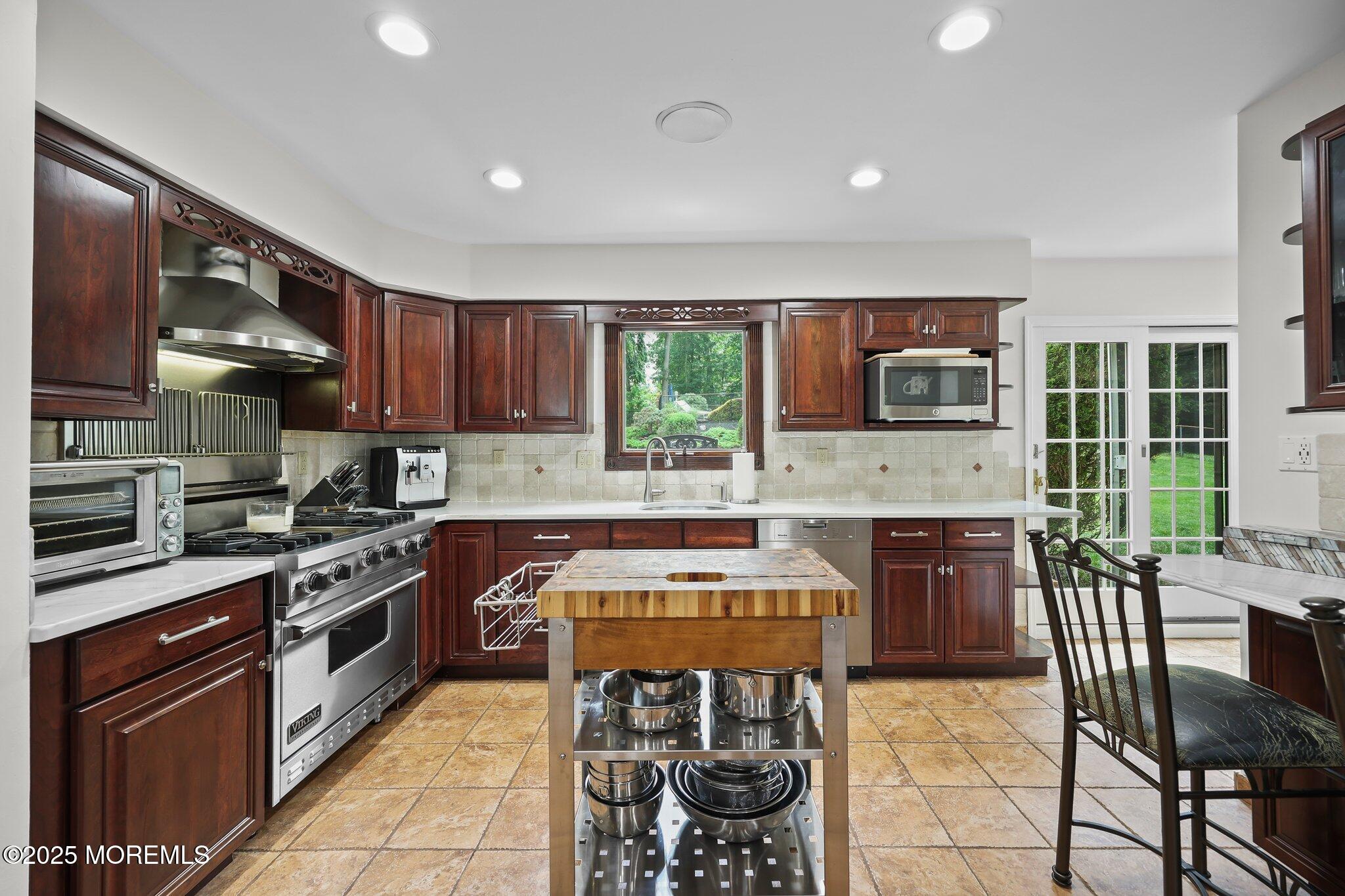 3 Sudbury Road, Morganville, NJ, 07751 image 13