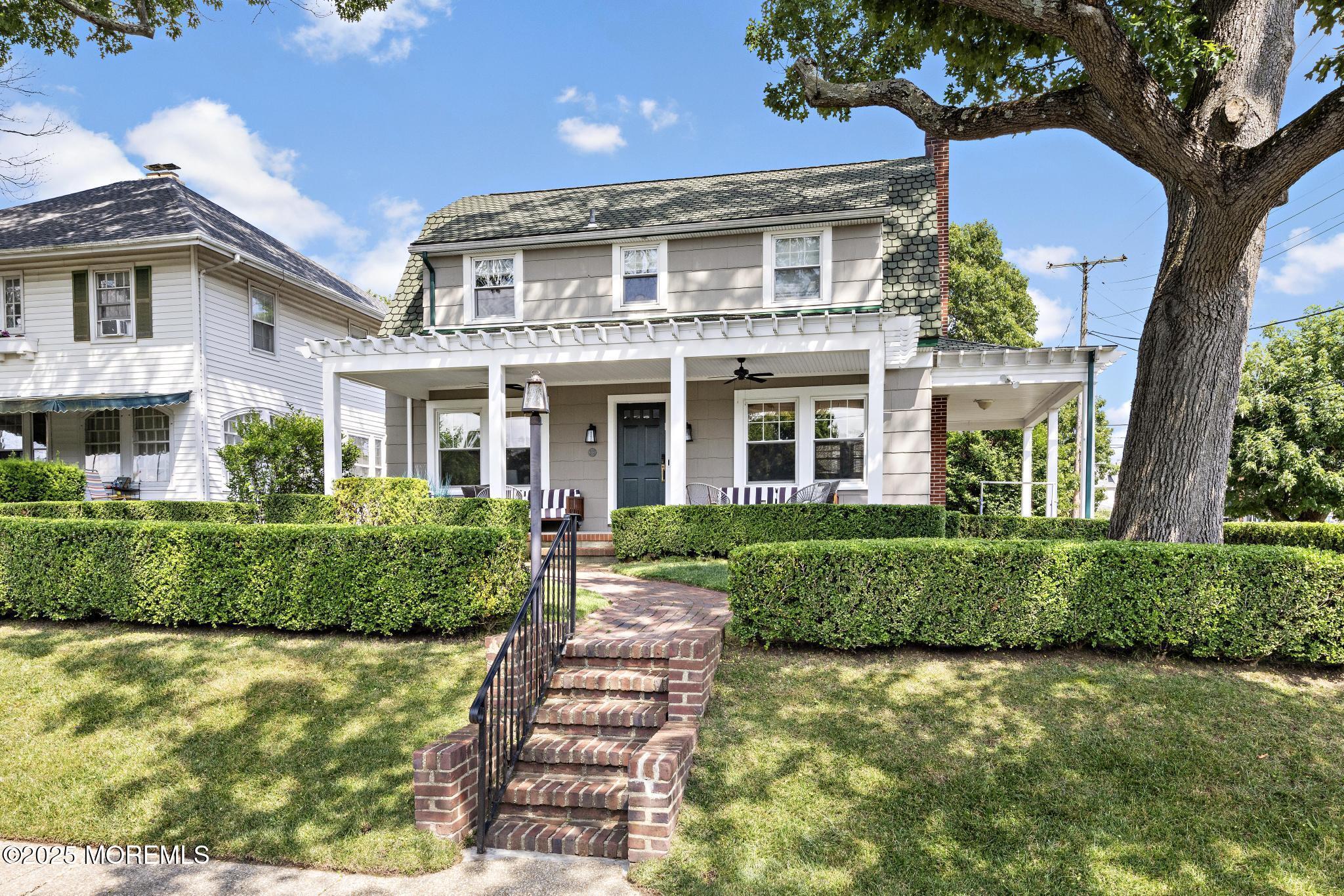 312 Lake Drive Image 2