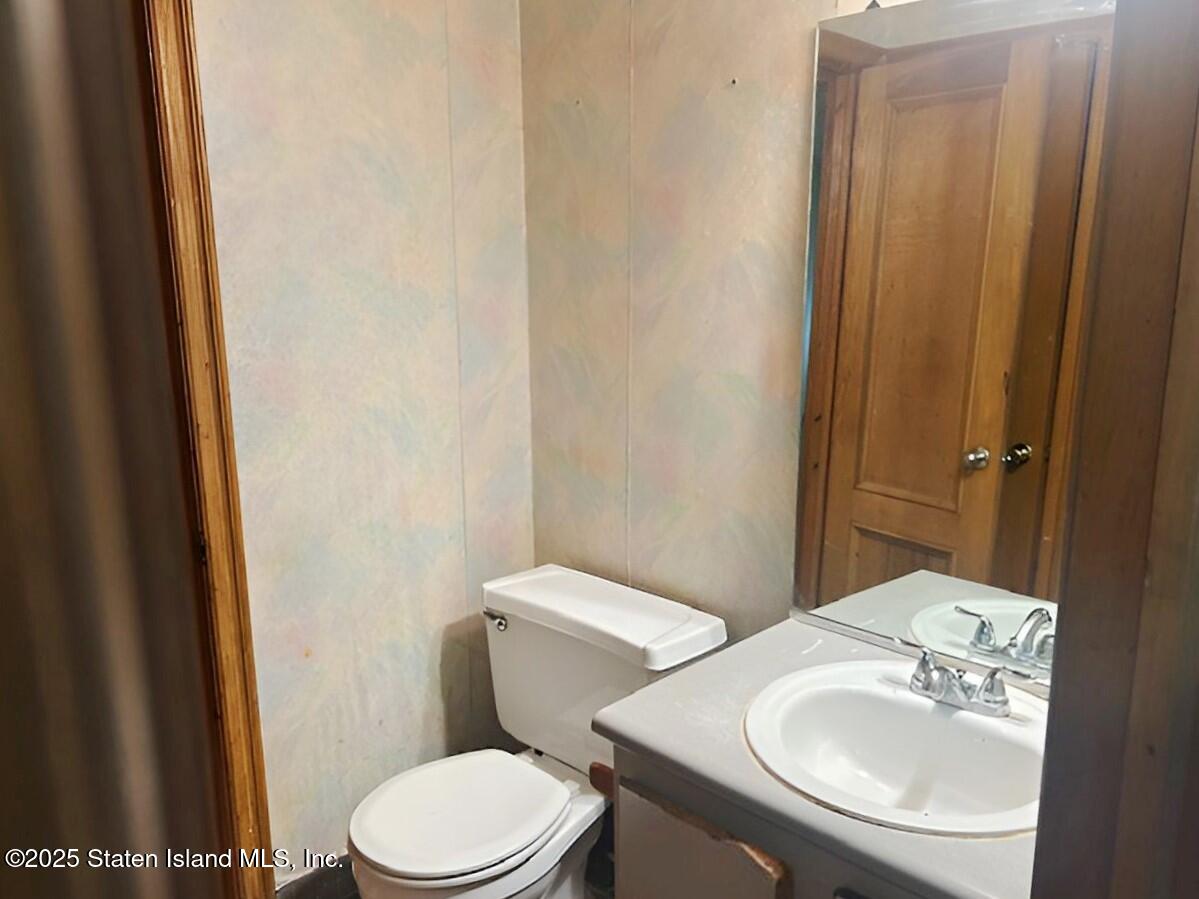 38 Pond Way A, Staten Island, NY, 10303 image 6