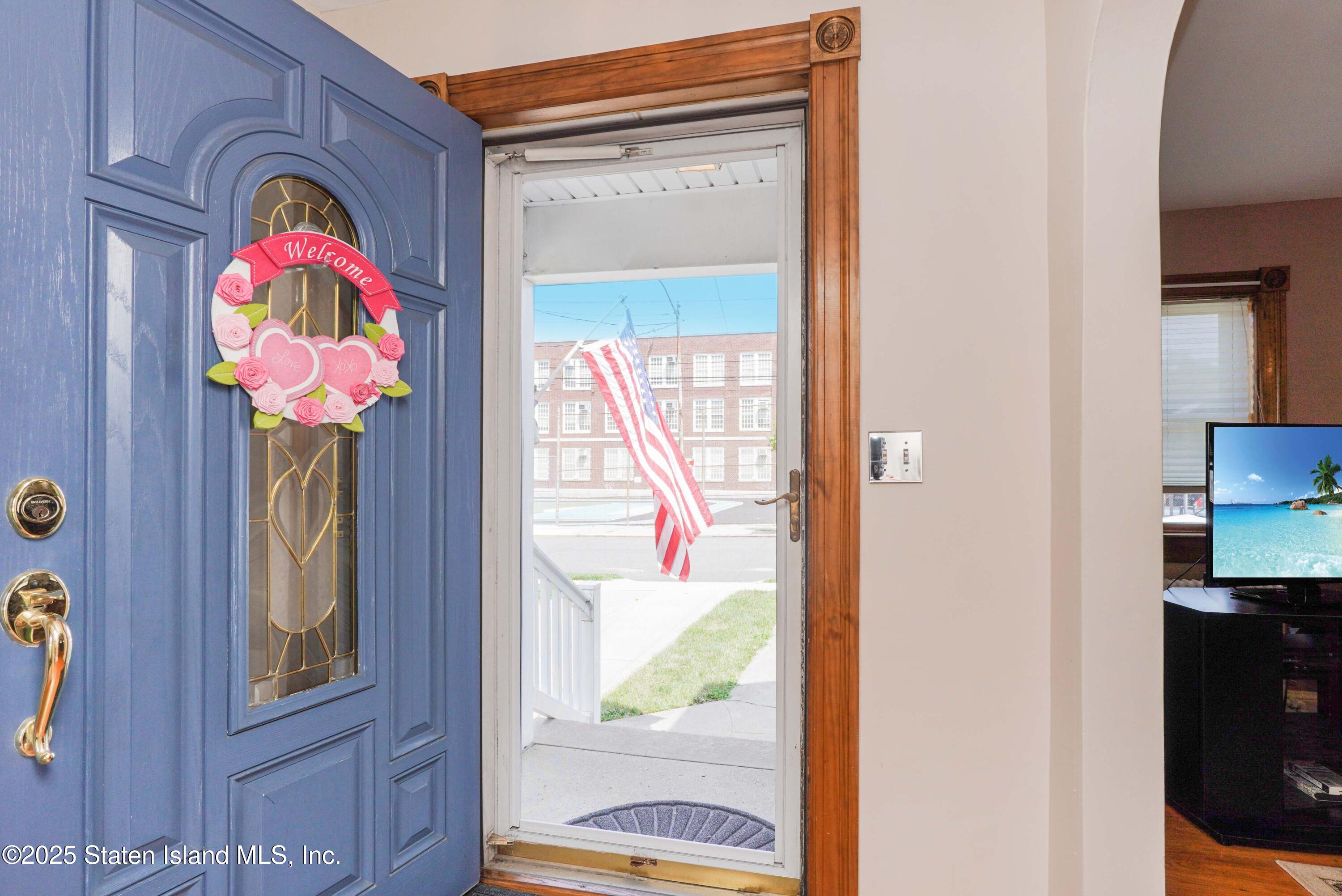 624 Davis Avenue Image 4