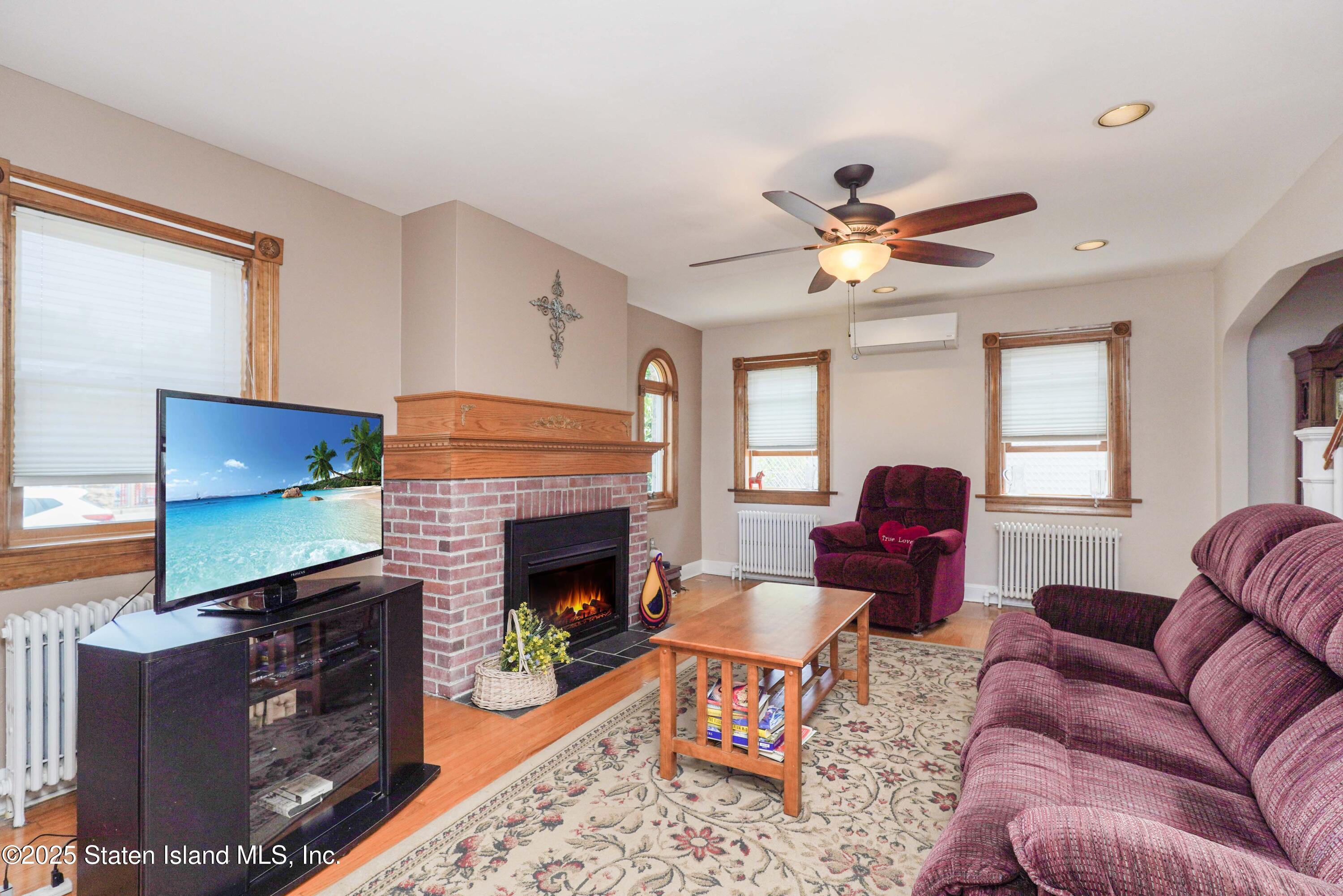 624 Davis Avenue, Staten Island, NY, 10310 image 13