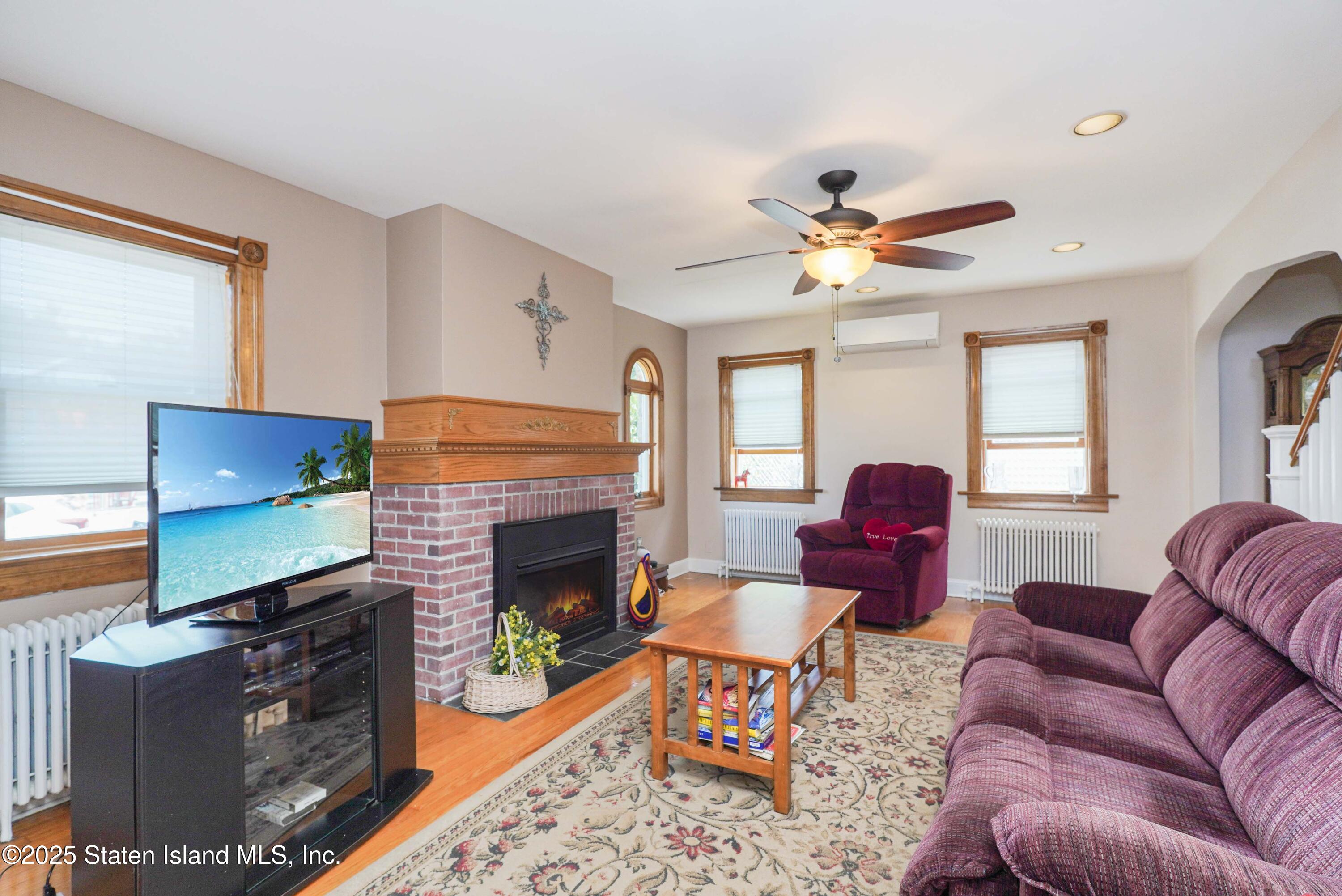 624 Davis Avenue, Staten Island, NY, 10310 image 14