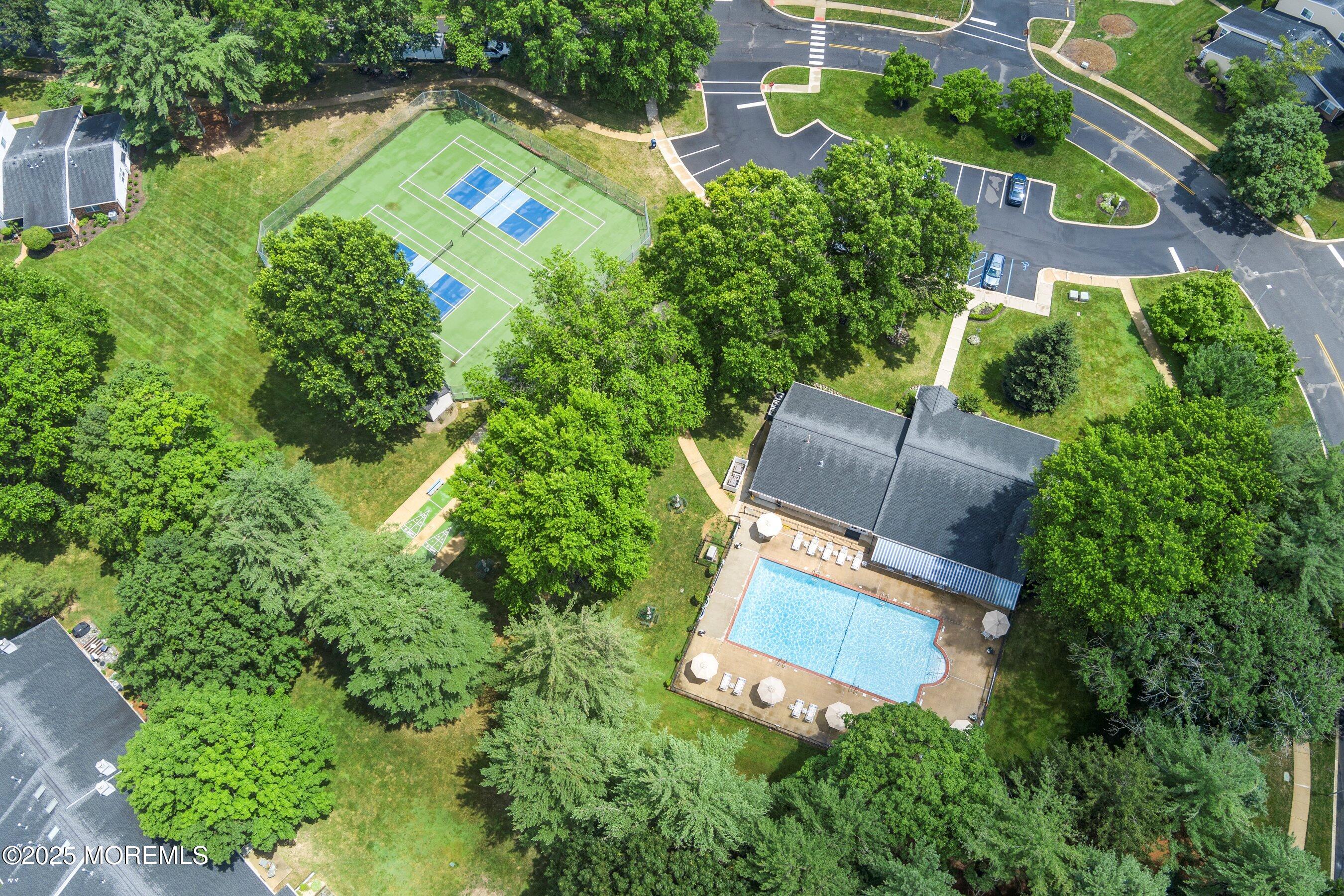 33 Honeysuckle Lane, Red Bank, NJ, 07701 image 27
