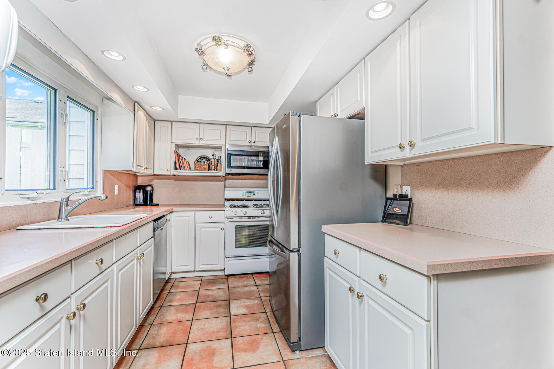 164 Dover Green, Staten Island, NY, 10312 image 15