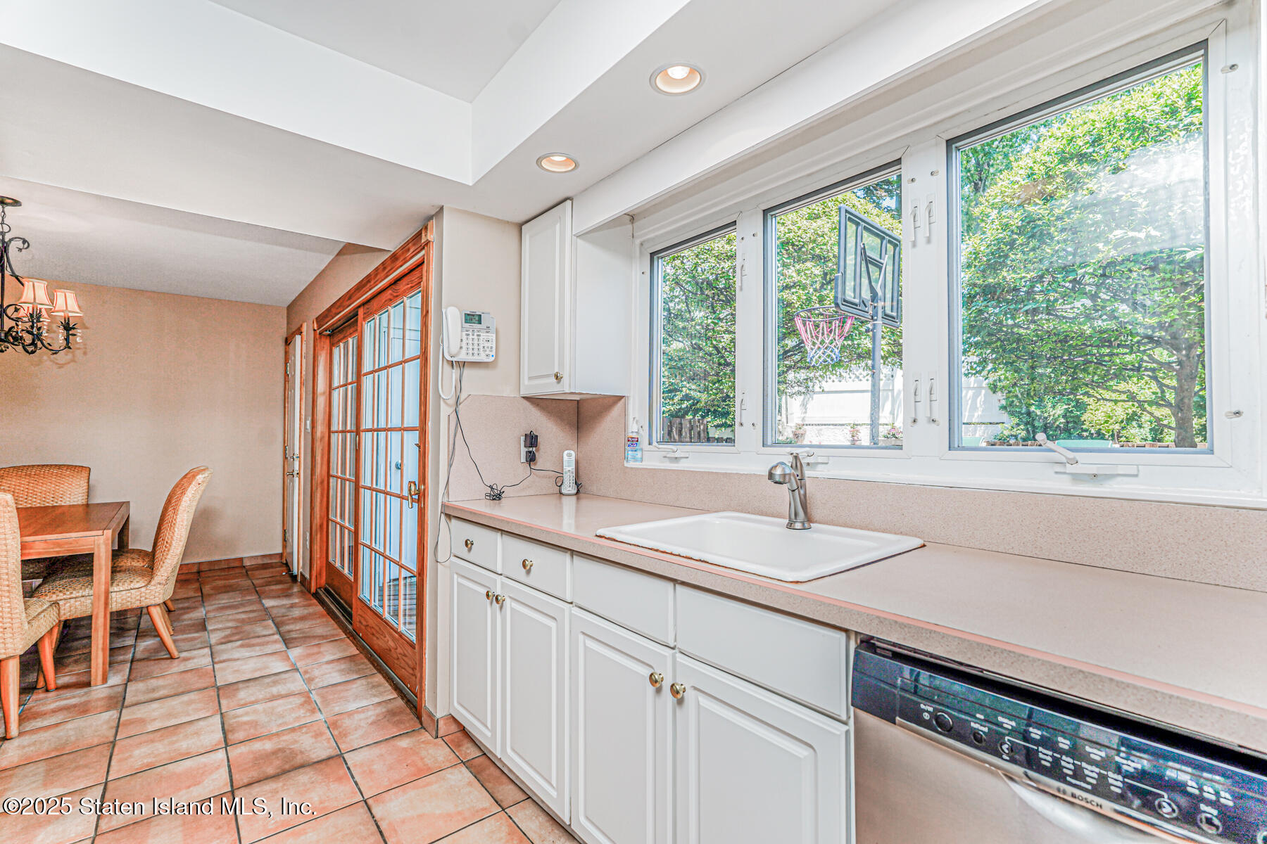 164 Dover Green, Staten Island, NY, 10312 image 18