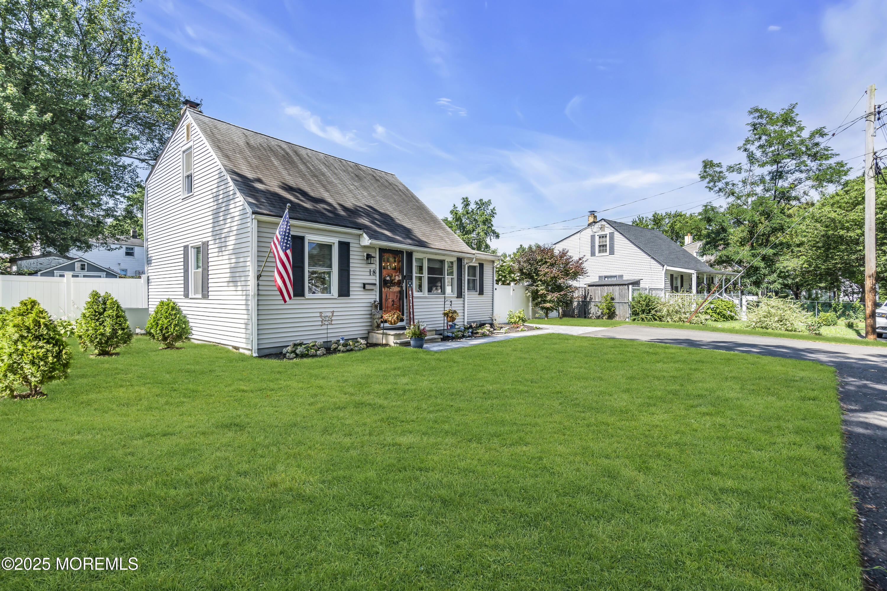 18 Woody Terrace Image 1
