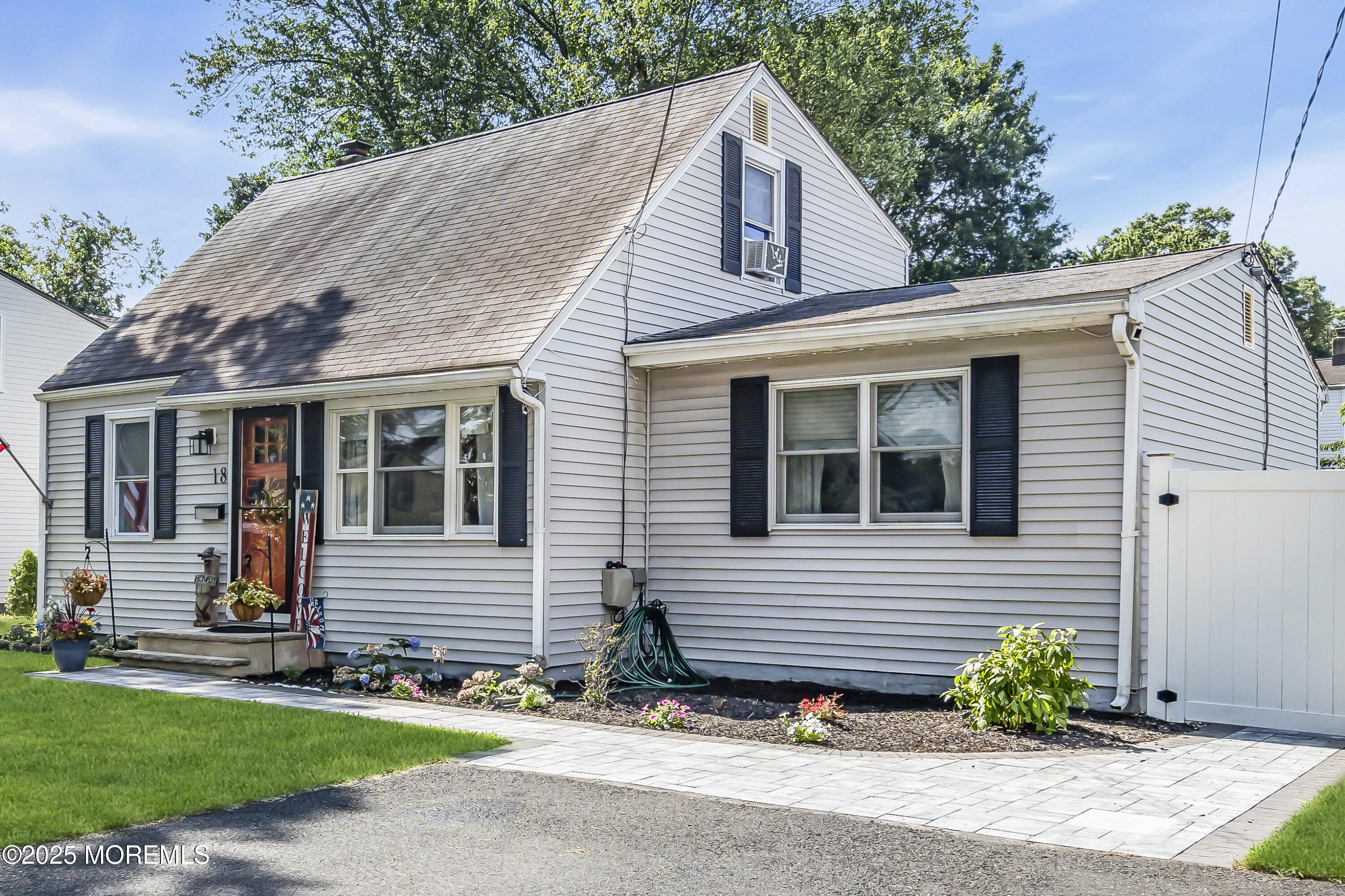 18 Woody Terrace, Hazlet, NJ, 07734 image 6